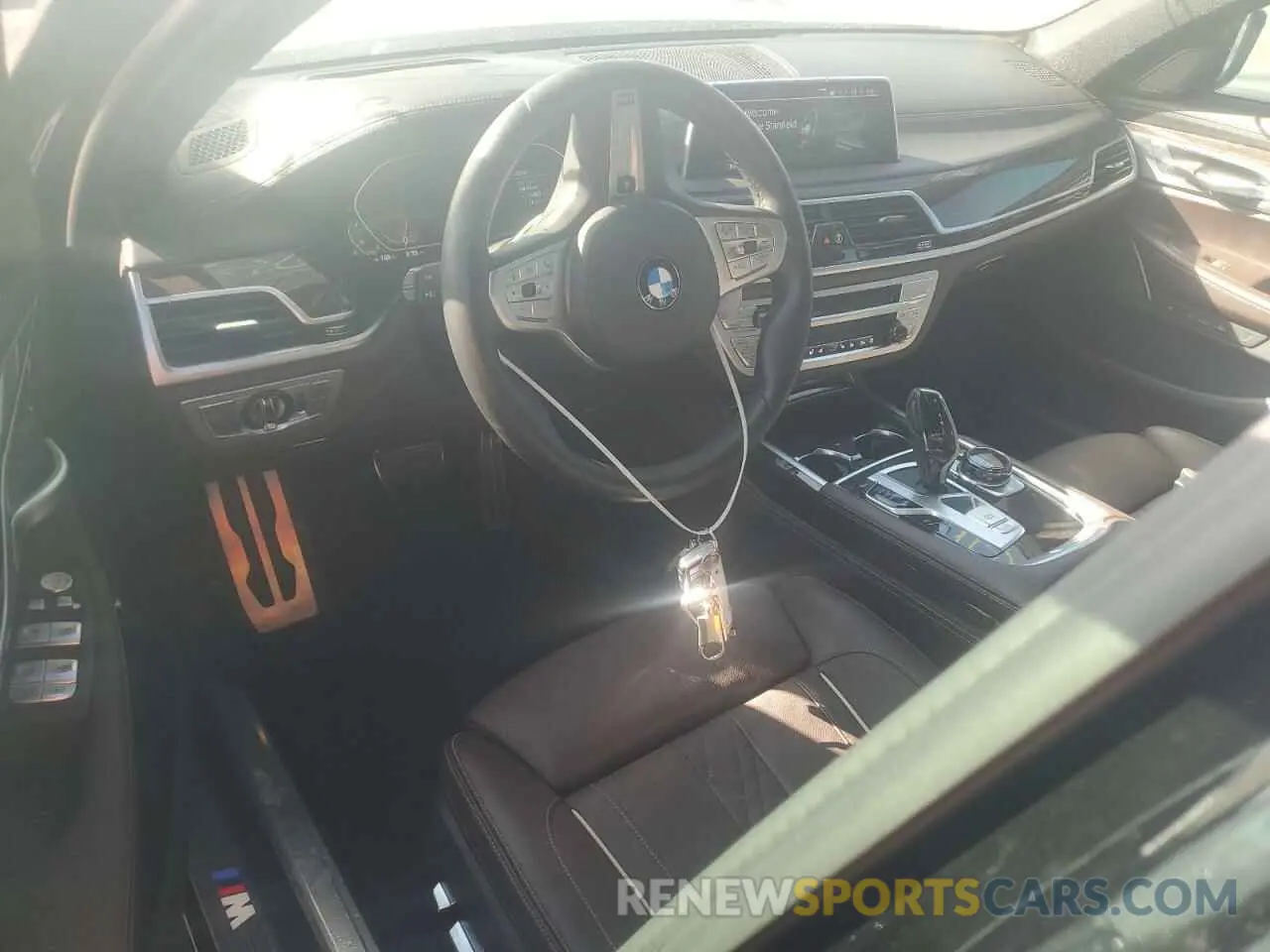 8 Photograph of a damaged car WBA7U2C05MCF67450 BMW 7 SERIES 2021