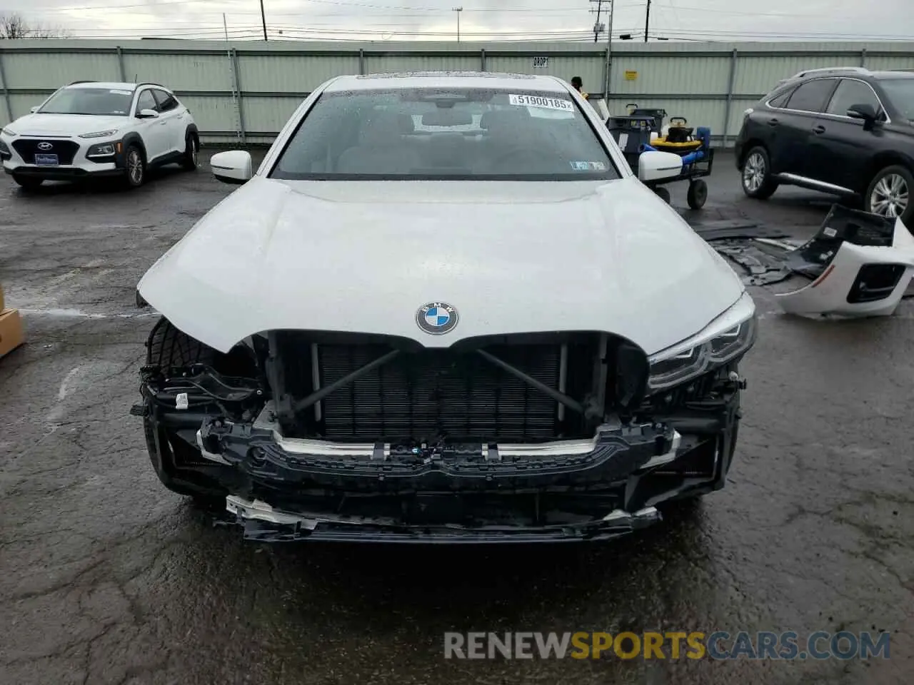 5 Photograph of a damaged car WBA7U2C06MCE49097 BMW 7 SERIES 2021
