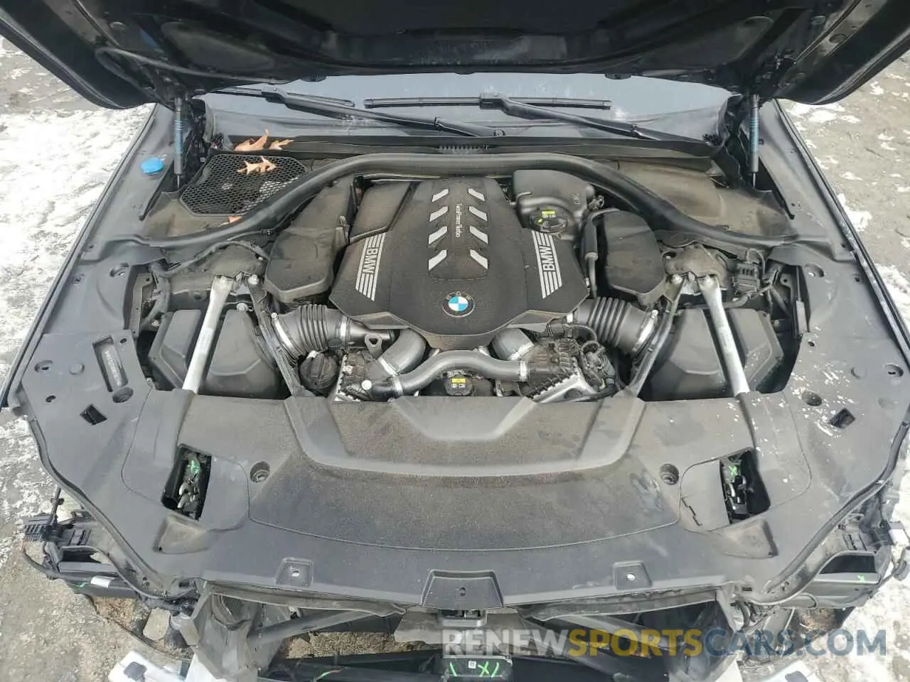 11 Photograph of a damaged car WBA7U2C09MCE50311 BMW 7 SERIES 2021