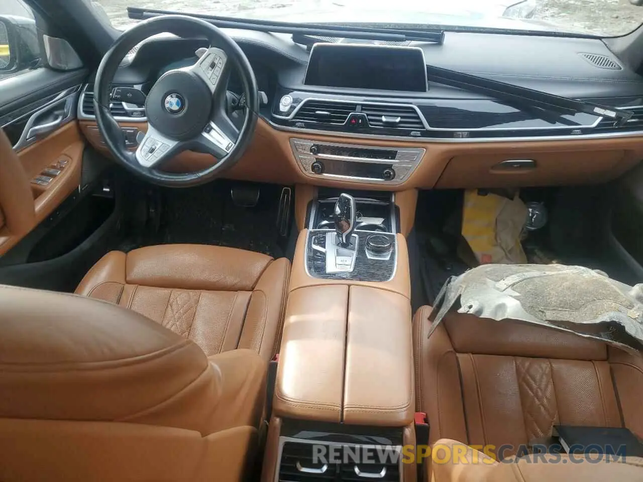 8 Photograph of a damaged car WBA7U2C09MCE50311 BMW 7 SERIES 2021
