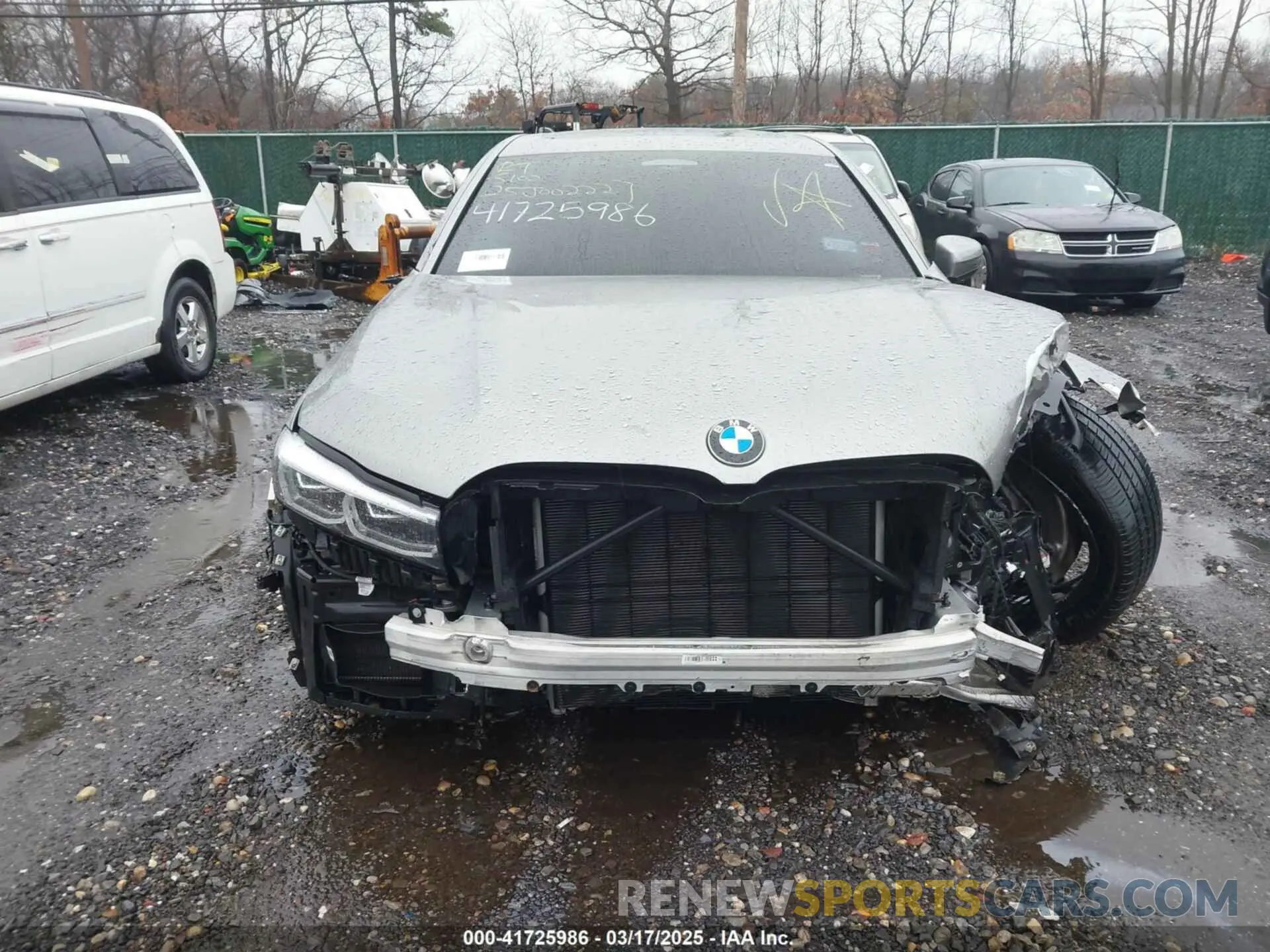 11 Photograph of a damaged car WBA7U2C09MCF54281 BMW 7 SERIES 2021
