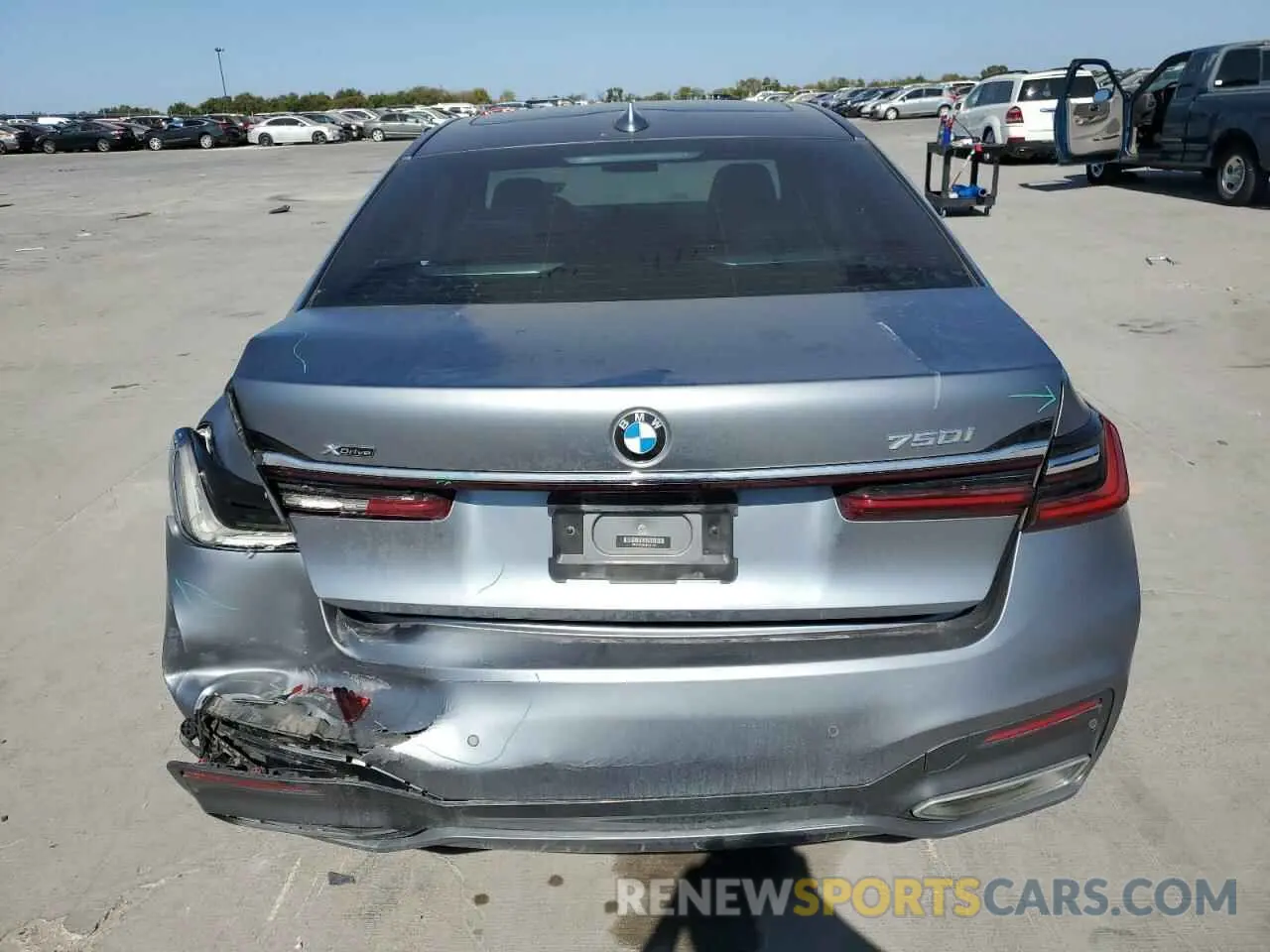 6 Photograph of a damaged car WBA7U2C0XMCF41152 BMW 7 SERIES 2021