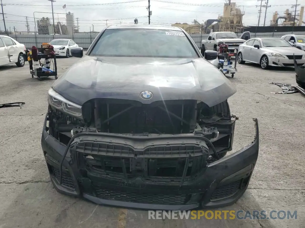 5 Photograph of a damaged car WBA7T2C04NCJ31237 BMW 7 SERIES 2022