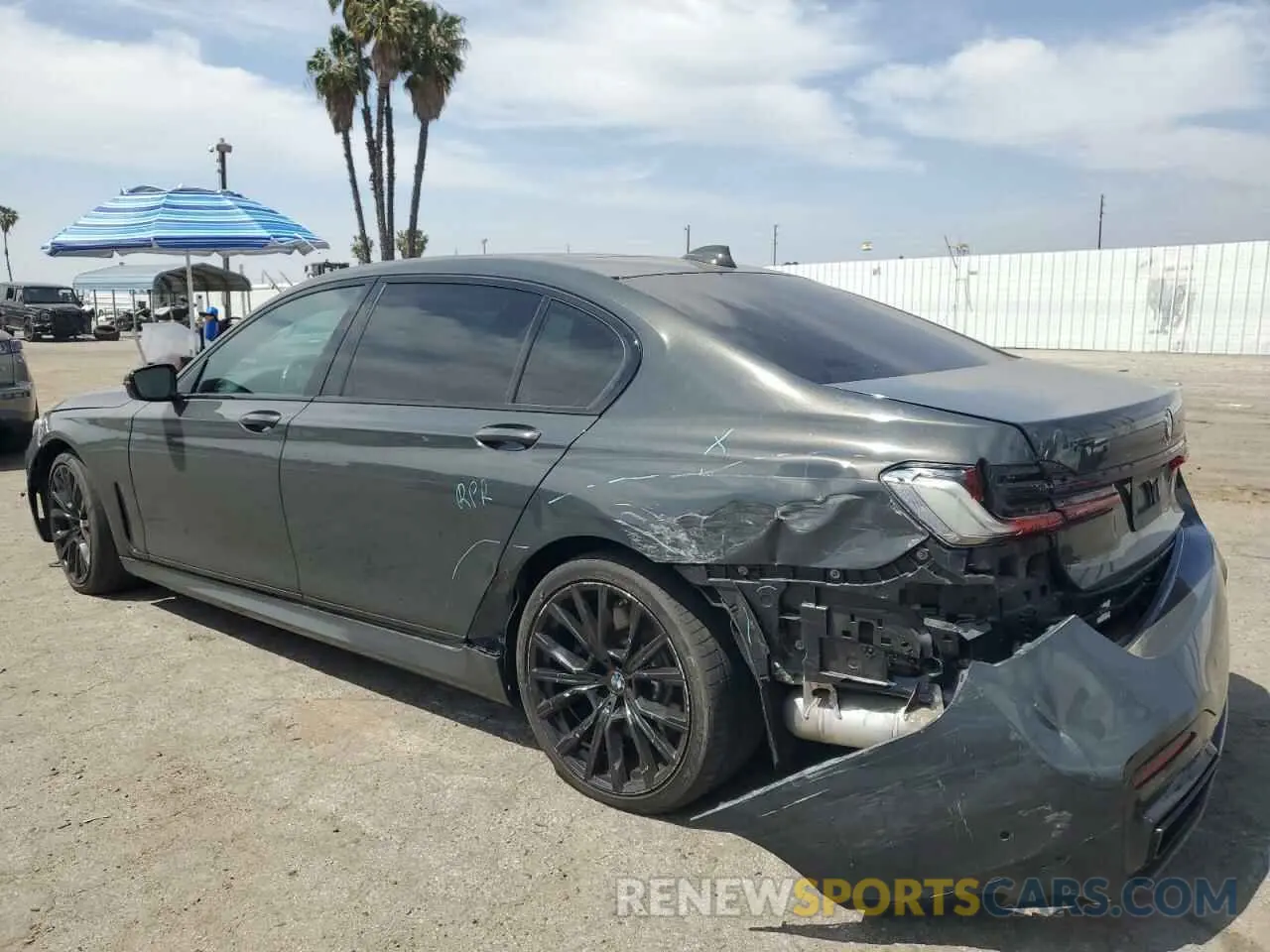 2 Photograph of a damaged car WBA7T2C09NCJ17186 BMW 7 SERIES 2022