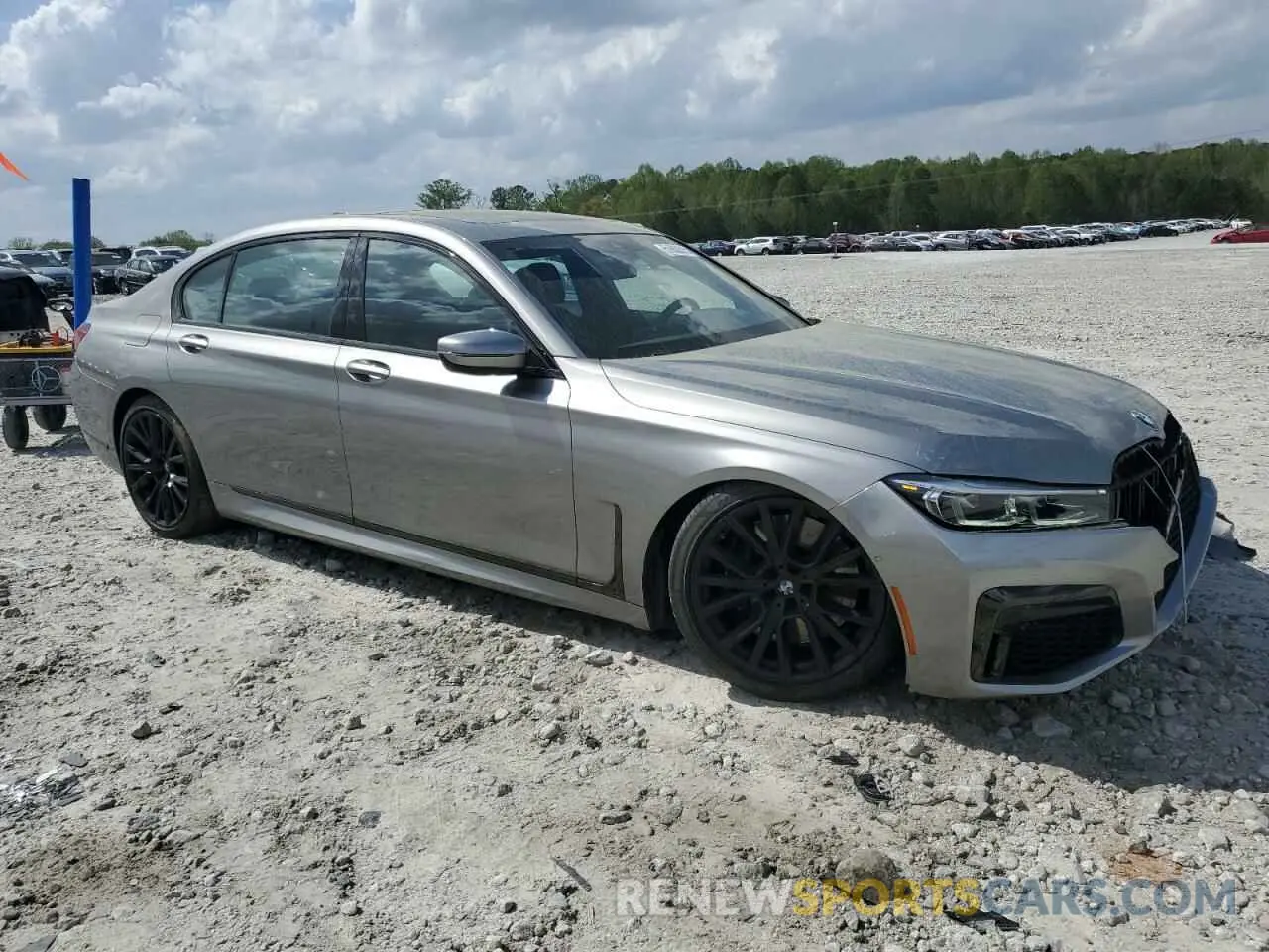 4 Photograph of a damaged car WBA7T2C09NCJ48292 BMW 7 SERIES 2022
