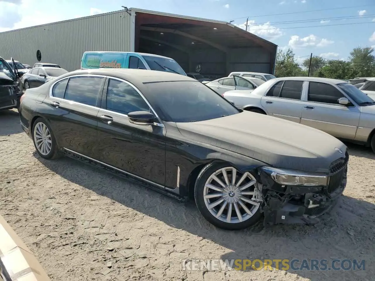 4 Photograph of a damaged car WBA7T4C07NCH70453 BMW 7 SERIES 2022
