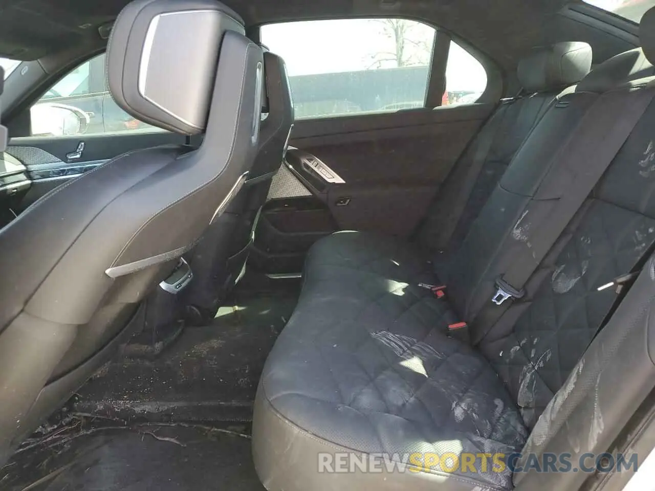 10 Photograph of a damaged car WBA23EH01PCN55188 BMW 7 SERIES 2023