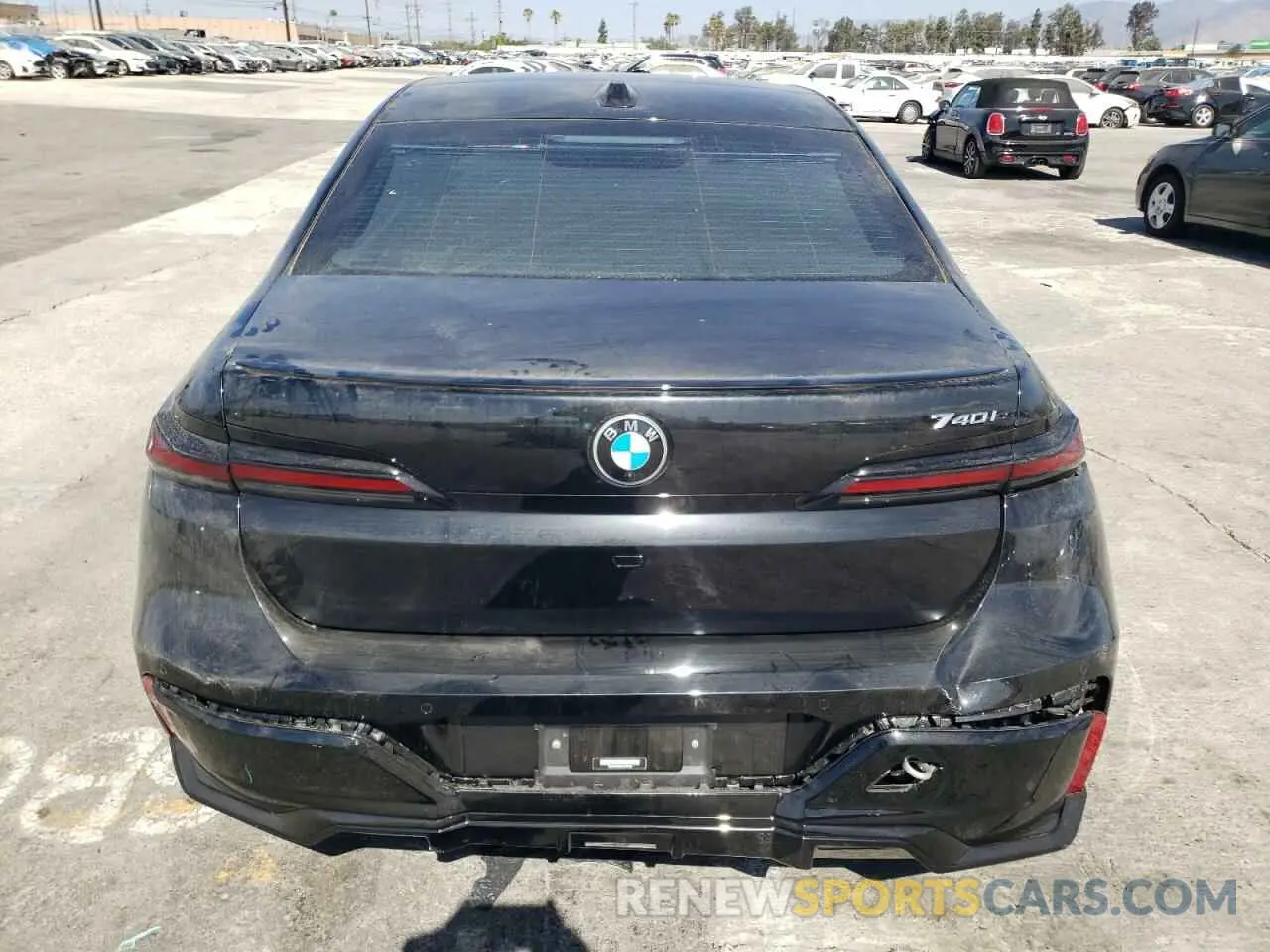 6 Photograph of a damaged car WBA23EH02PCM76130 BMW 7 SERIES 2023