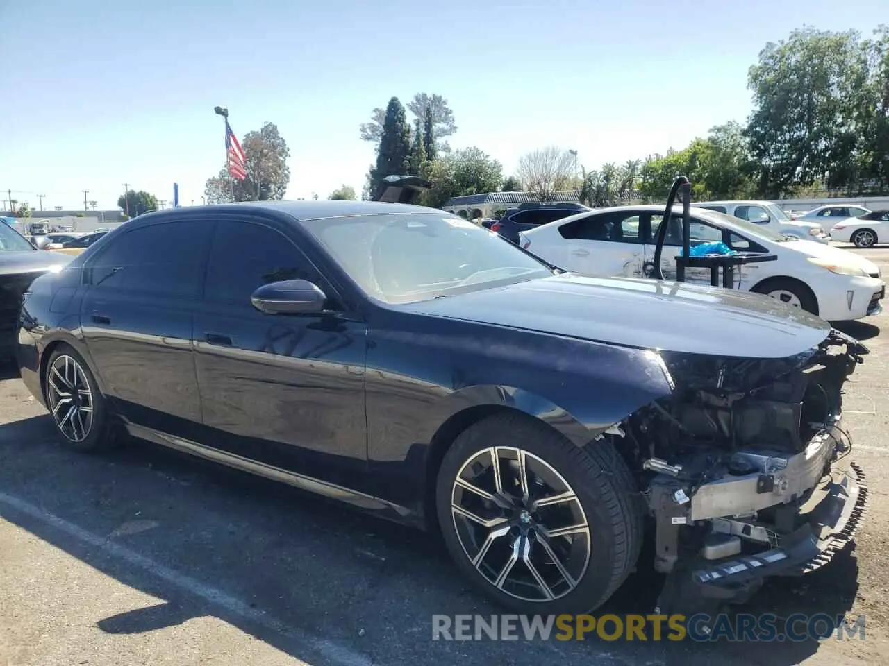 4 Photograph of a damaged car WBA23EH03PCN46346 BMW 7 SERIES 2023