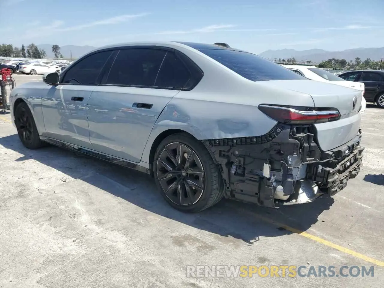 2 Photograph of a damaged car WBA23EH05PCM61539 BMW 7 SERIES 2023