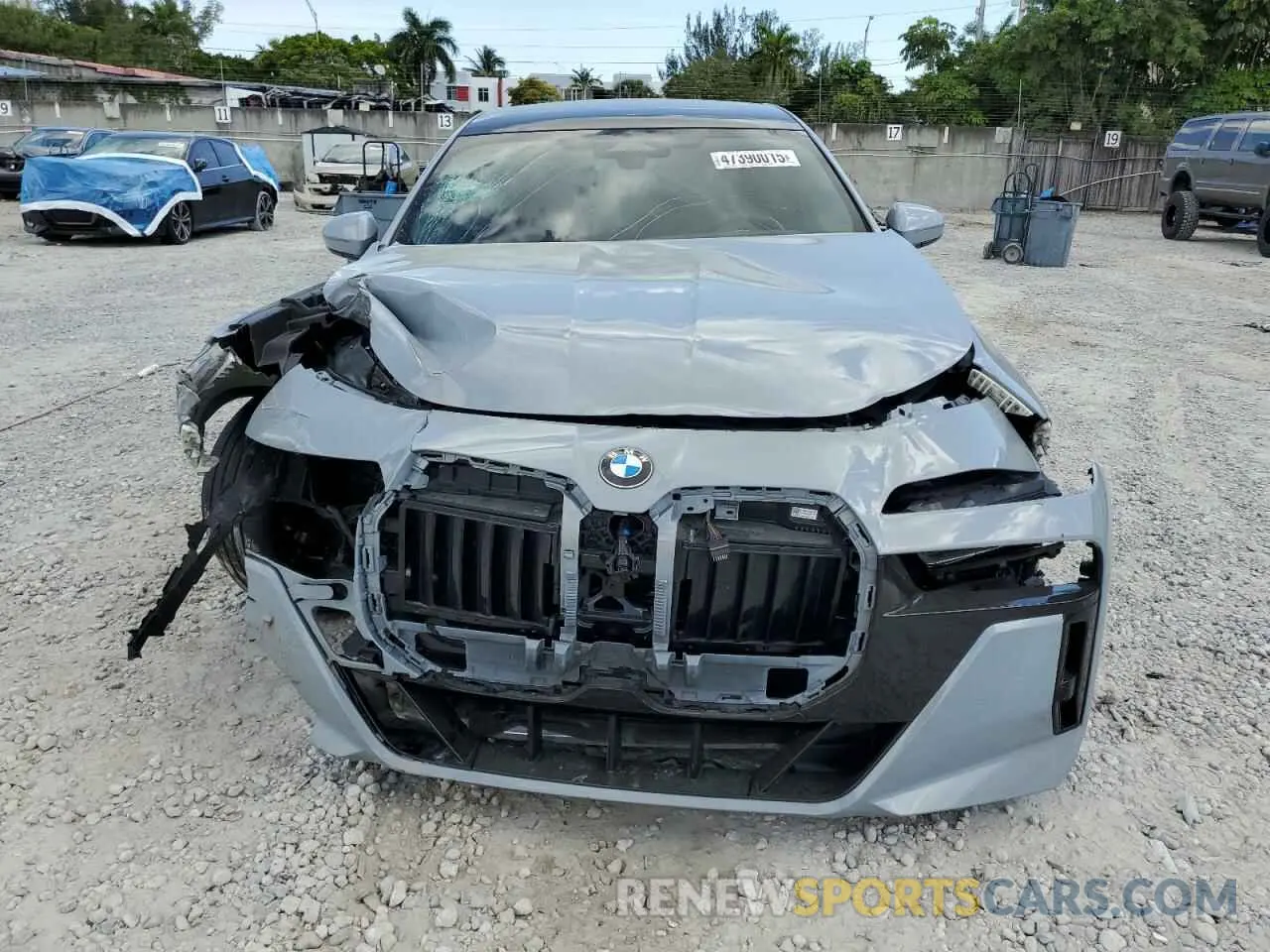 5 Photograph of a damaged car WBA23EH08PCM24789 BMW 7 SERIES 2023
