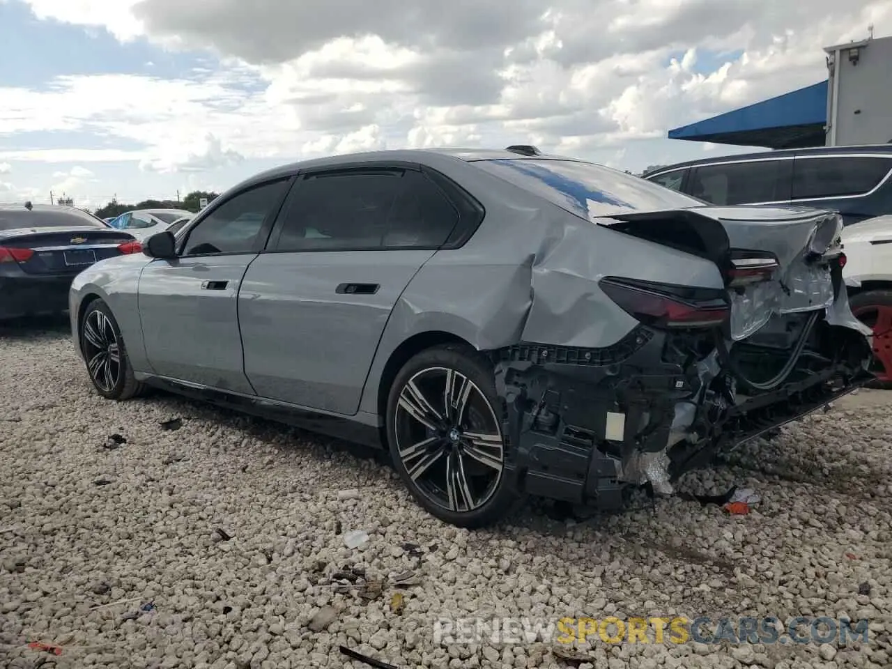 2 Photograph of a damaged car WBA23EH07RCP32314 BMW 7 SERIES 2024