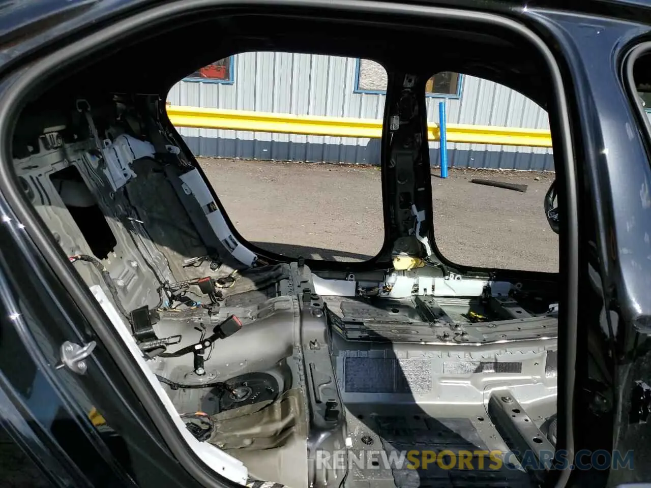 11 Photograph of a damaged car WBA23EH09RCR07226 BMW 7 SERIES 2024