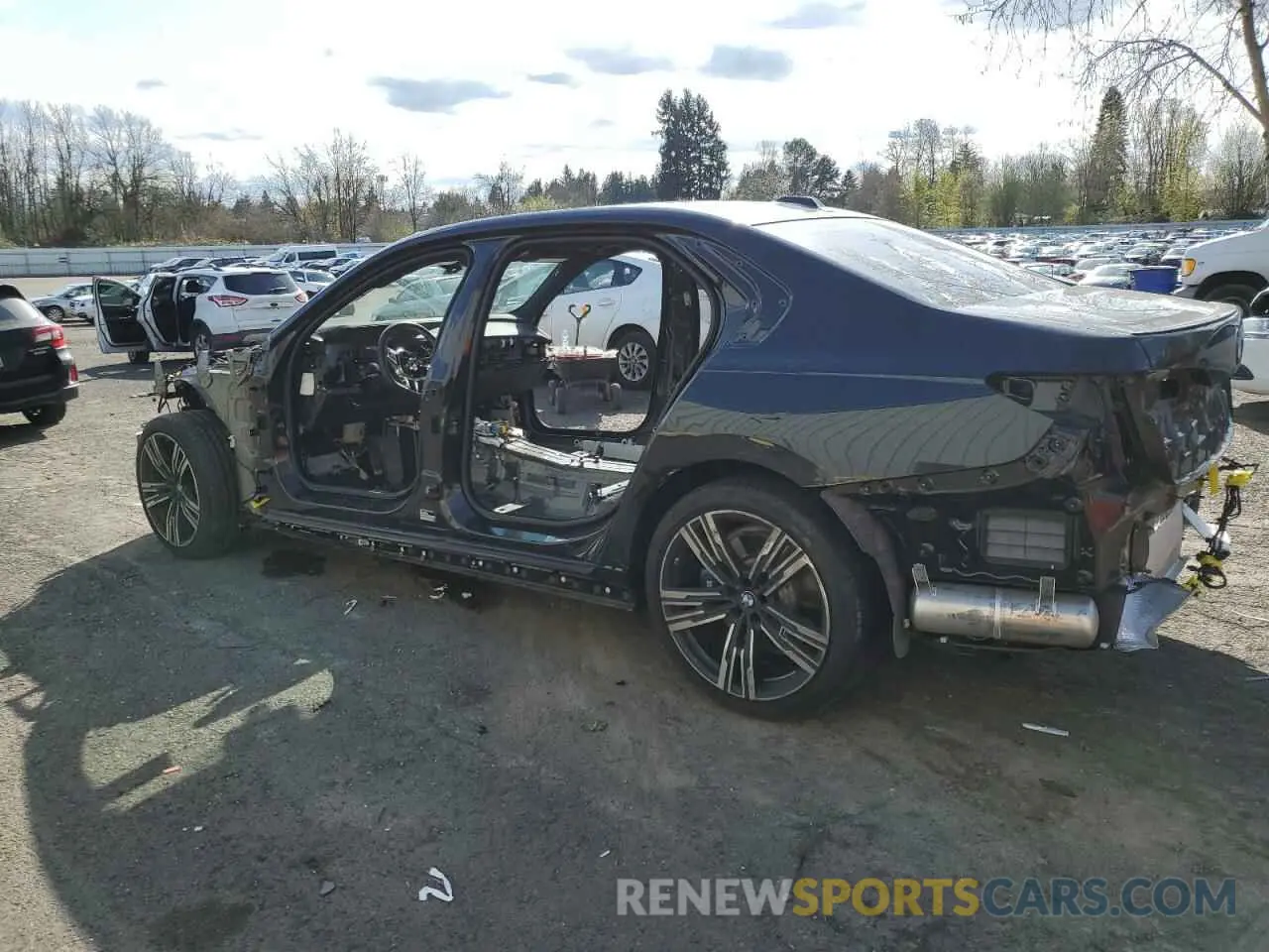 2 Photograph of a damaged car WBA23EH09RCR07226 BMW 7 SERIES 2024