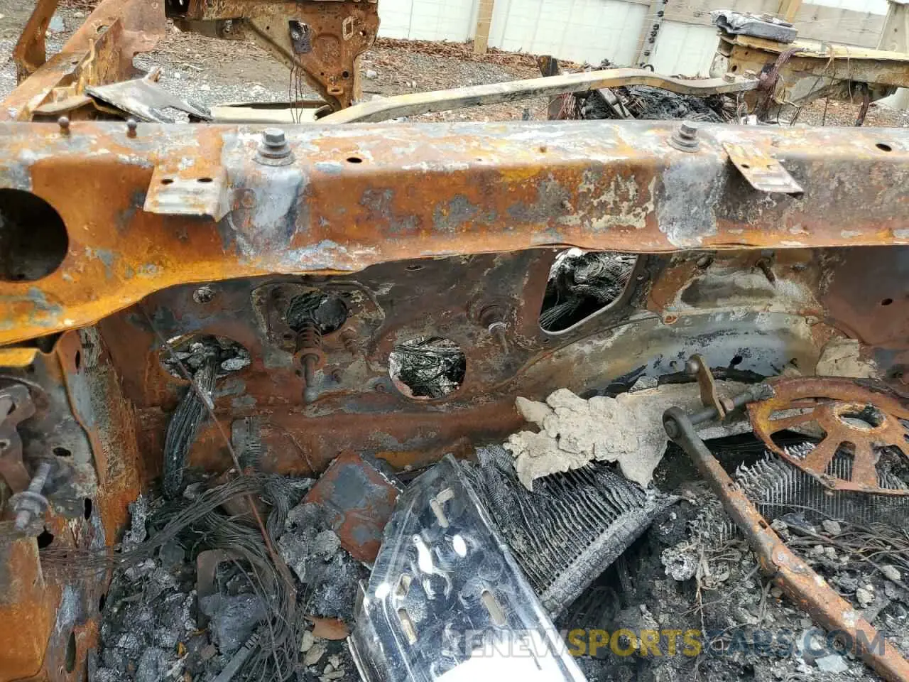 9 Photograph of a damaged car WBA33EH04RCR44513 BMW 7 SERIES 2024