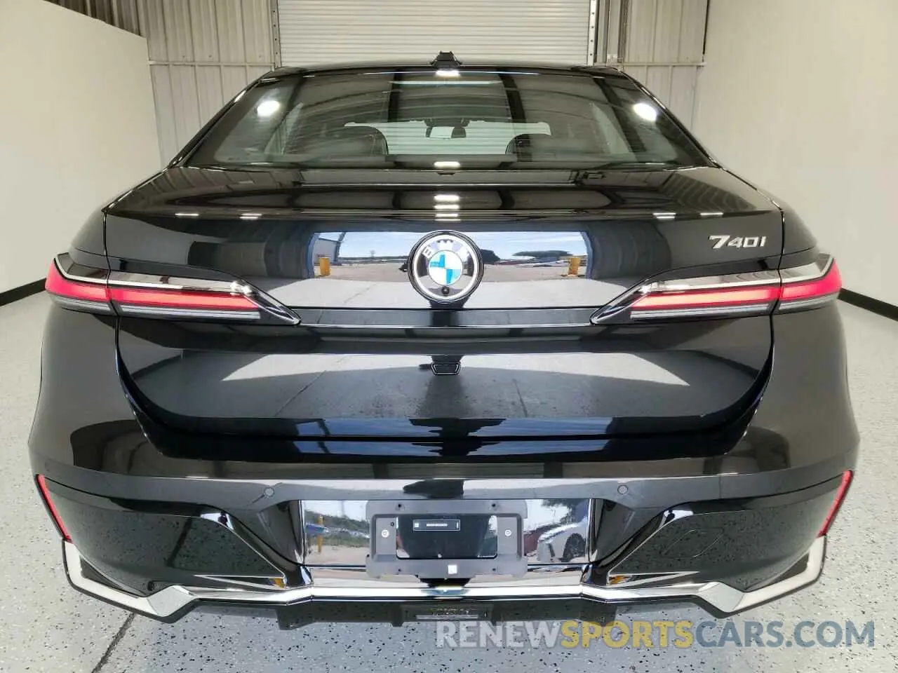 6 Photograph of a damaged car WBA23EH06SCU48324 BMW 7 SERIES 2025