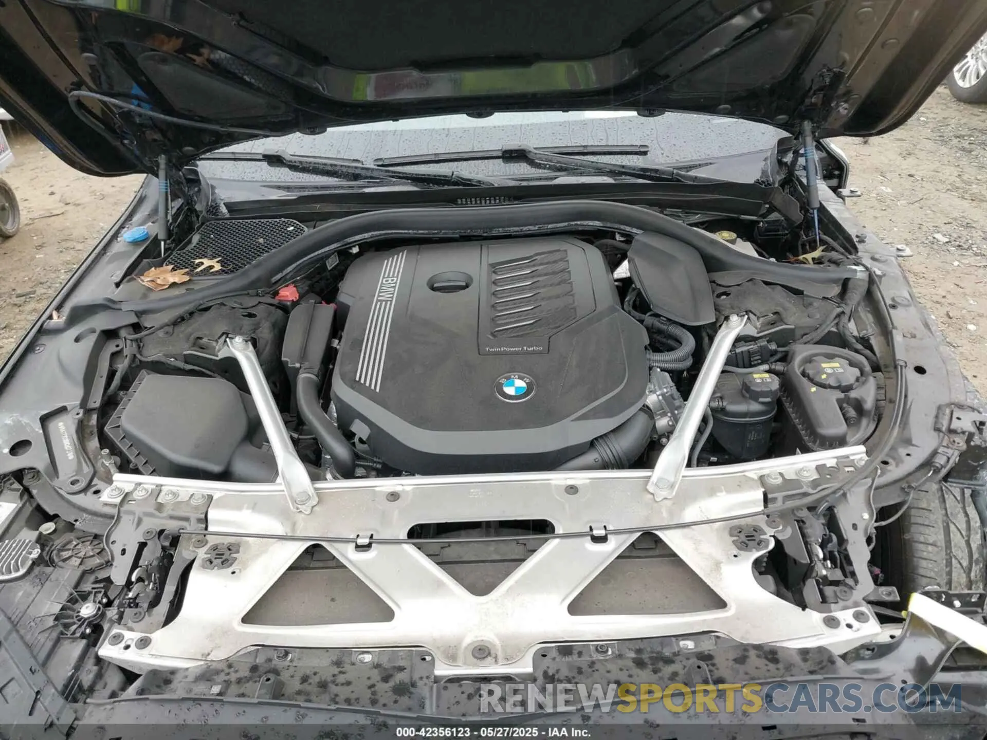10 Photograph of a damaged car WBA7T2C06NCH07316 BMW 740 2022