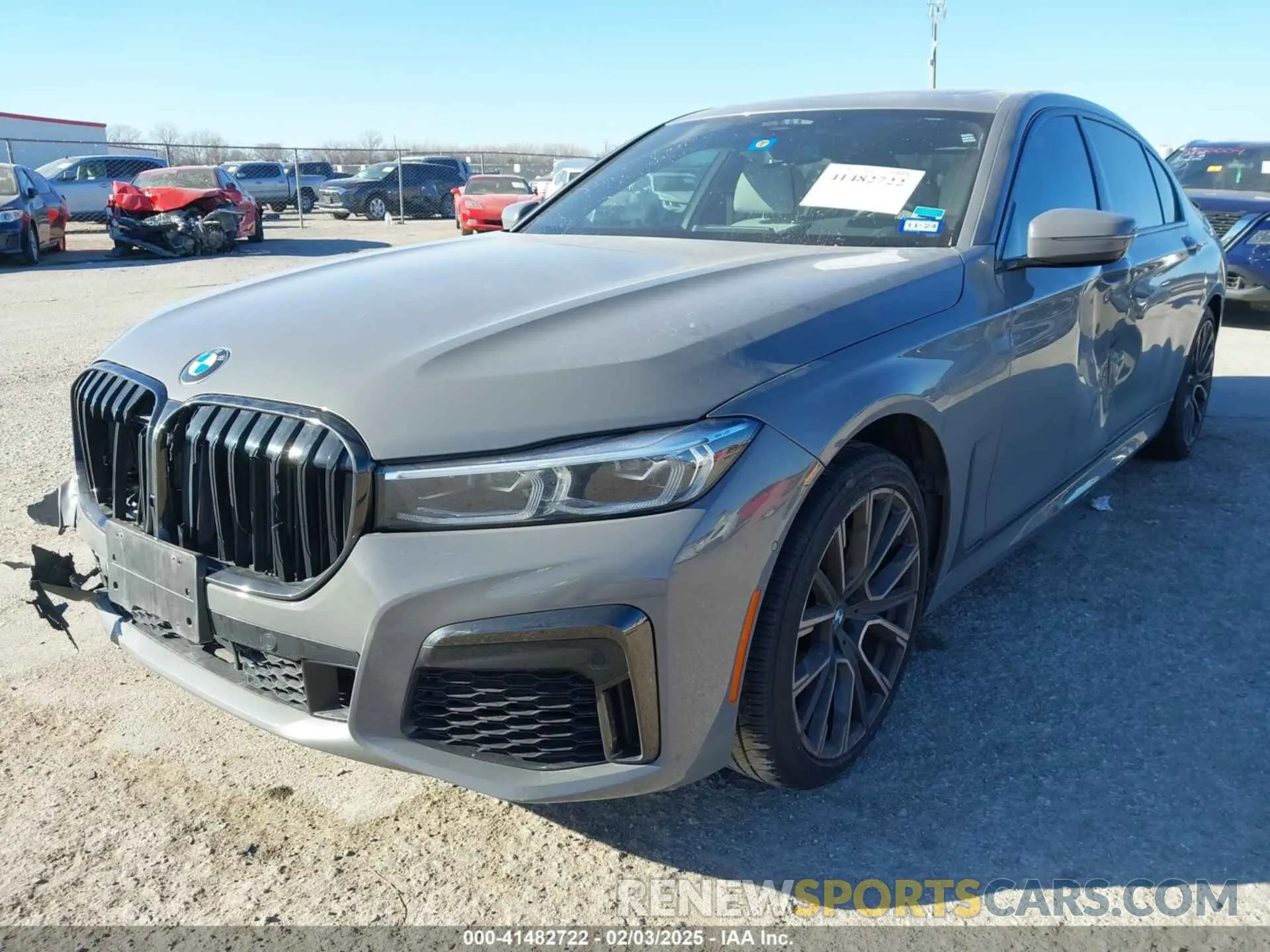 2 Photograph of a damaged car WBA7T2C06NCK24468 BMW 740 2022
