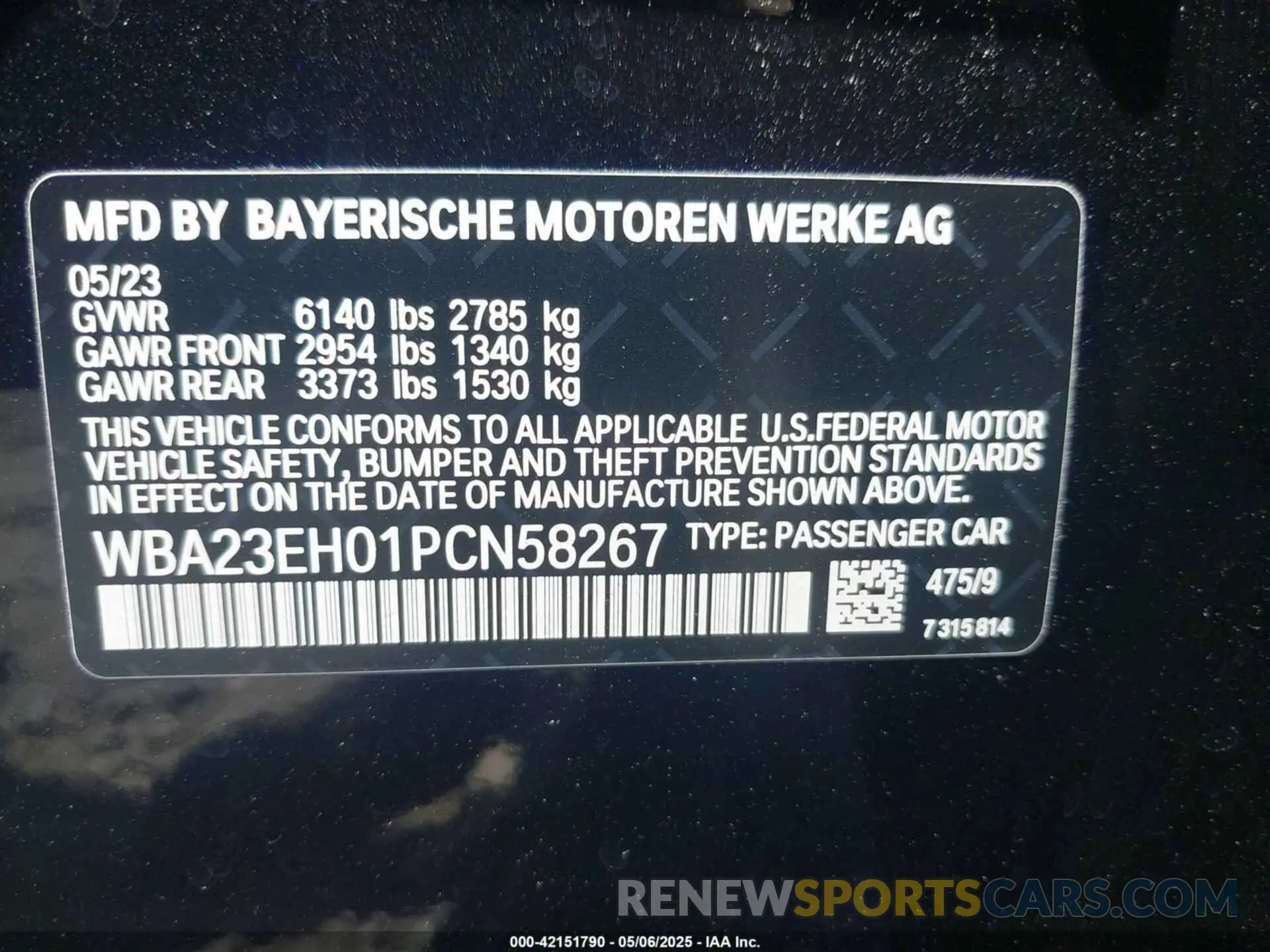 9 Photograph of a damaged car WBA23EH01PCN58267 BMW 740 2023