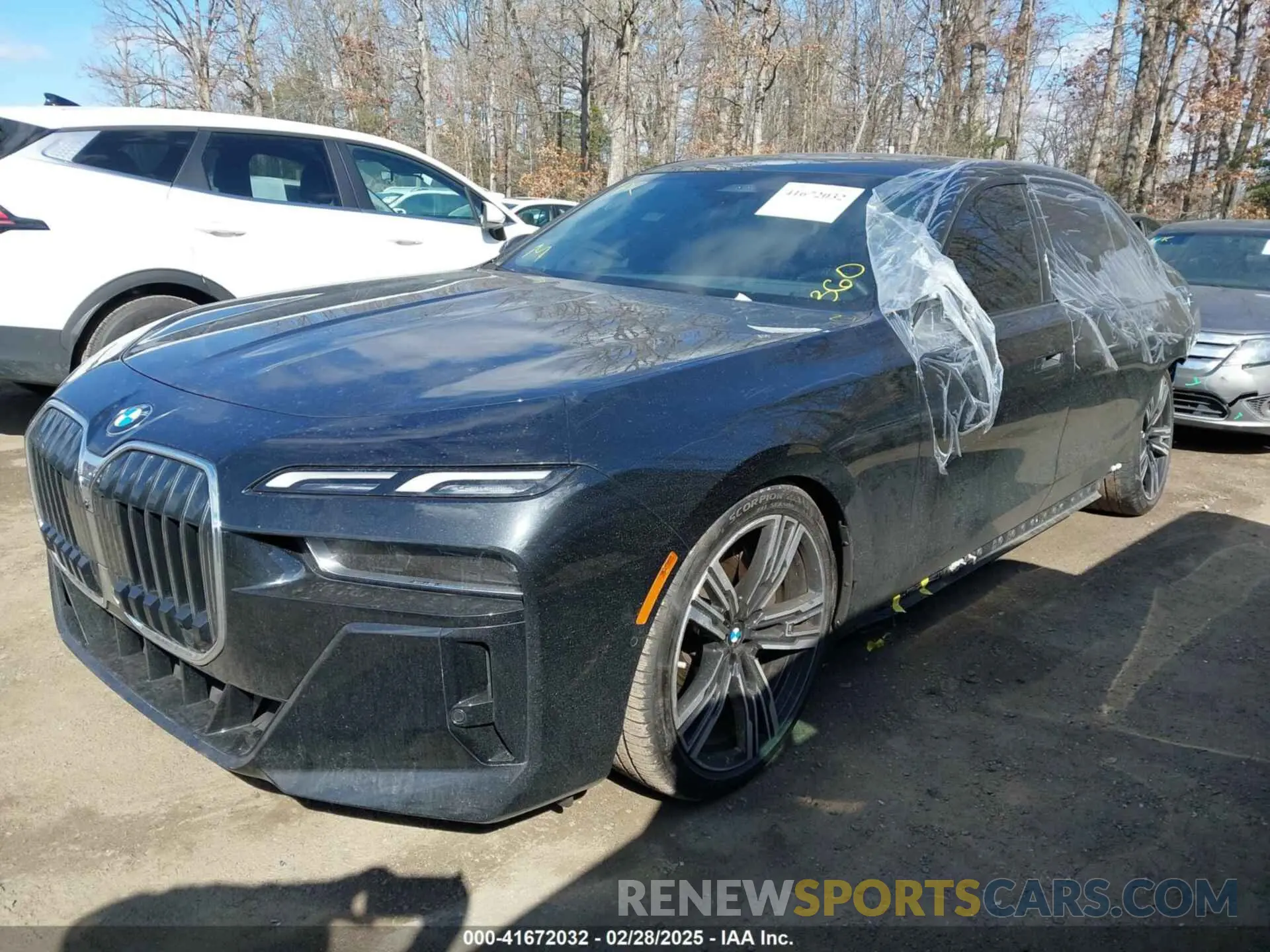 2 Photograph of a damaged car WBA23EH0XPCM66798 BMW 740 2023