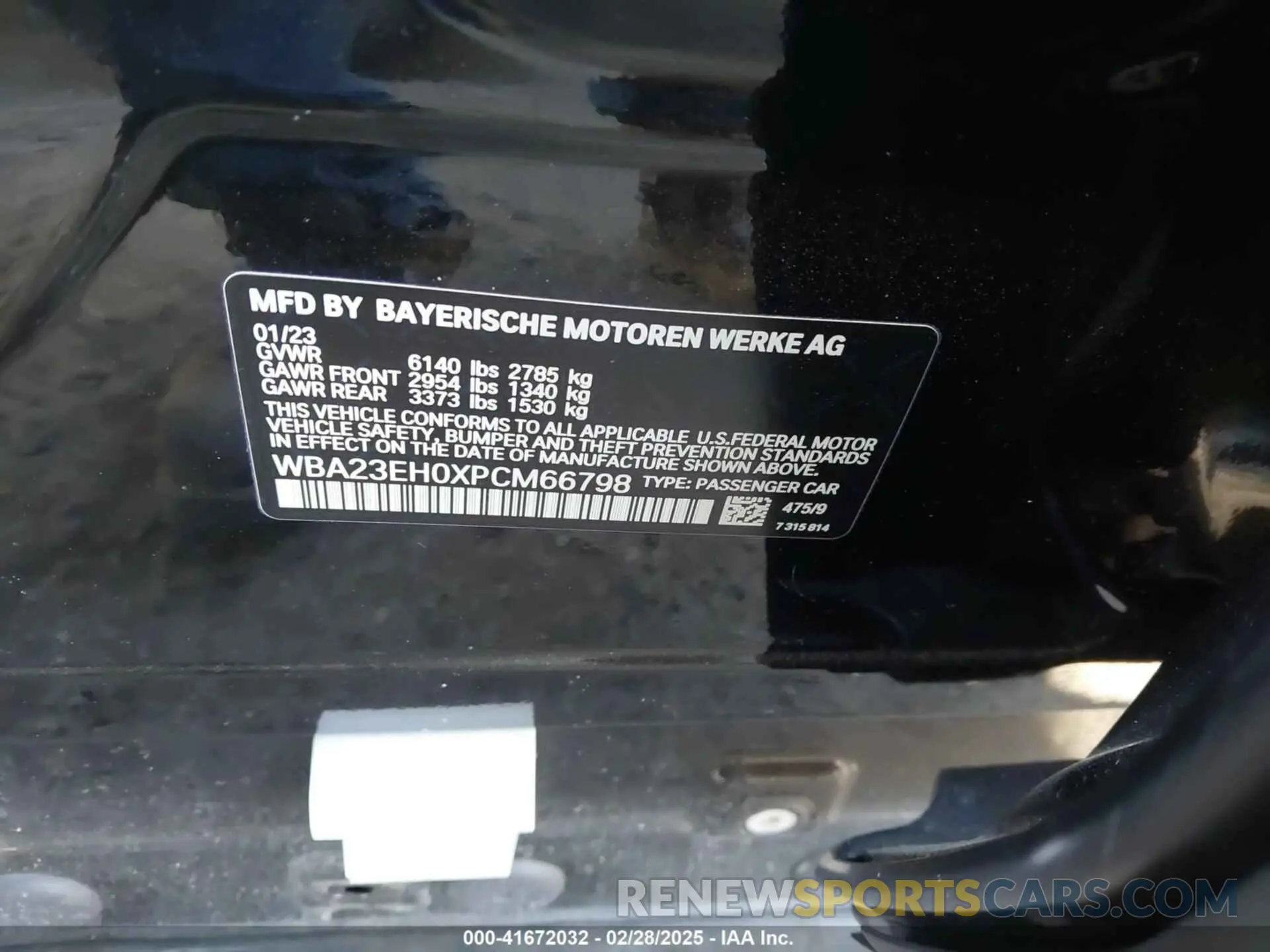 9 Photograph of a damaged car WBA23EH0XPCM66798 BMW 740 2023
