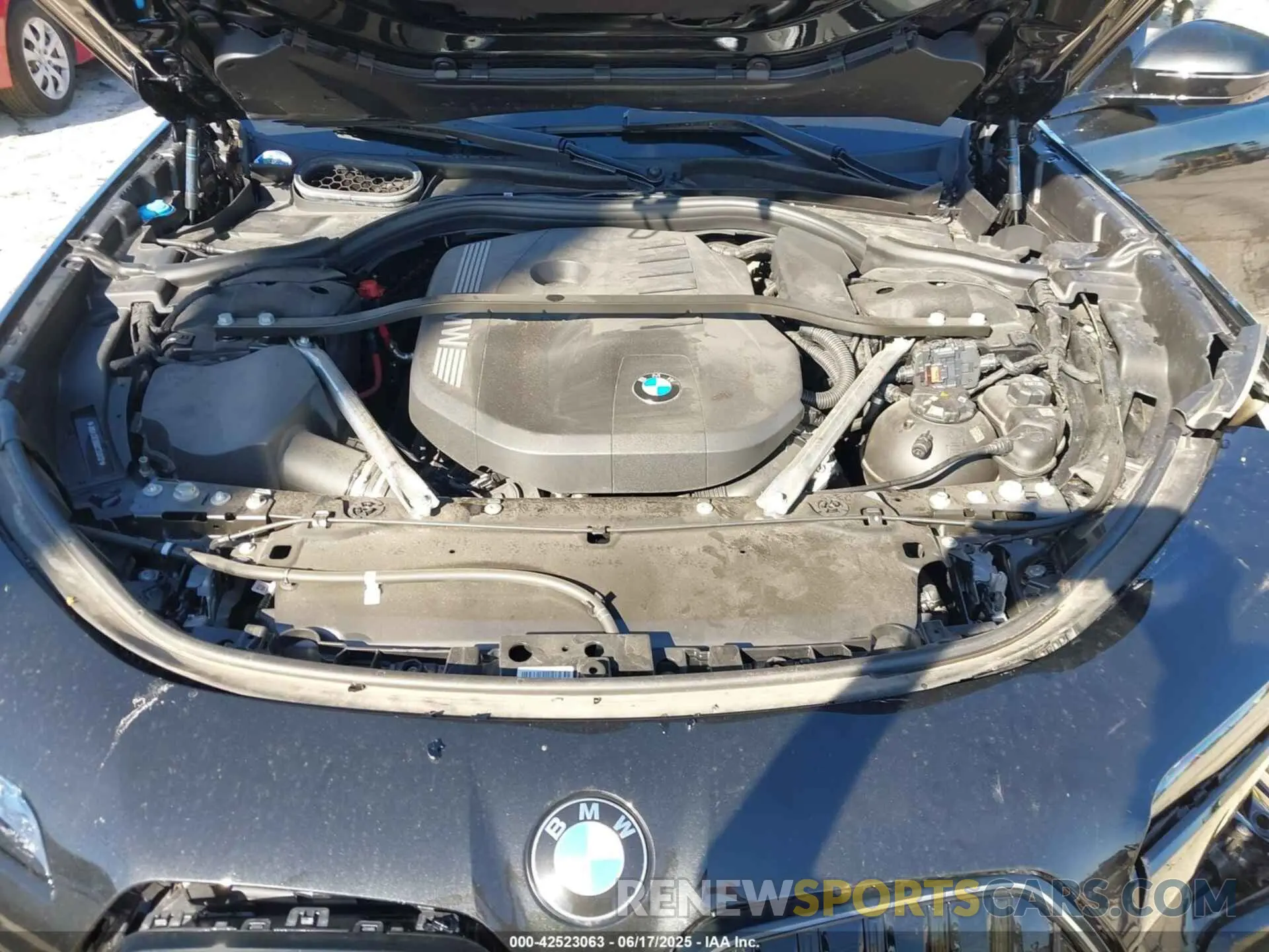10 Photograph of a damaged car WBA33EH00RCS50112 BMW 740 2024