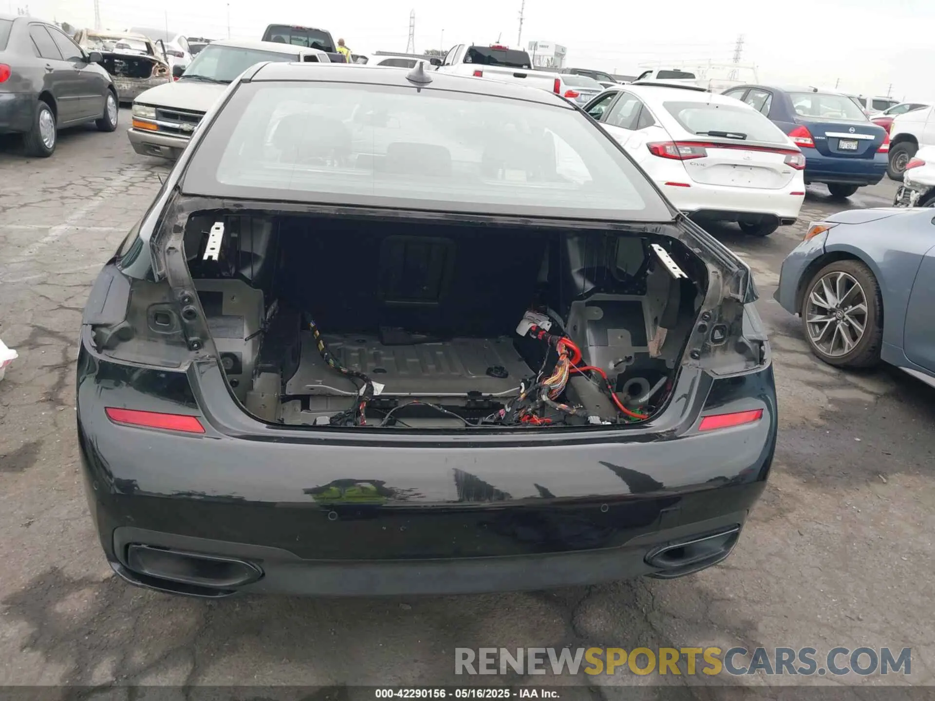 15 Photograph of a damaged car WBA7E2C50KB454417 BMW 740I 2019