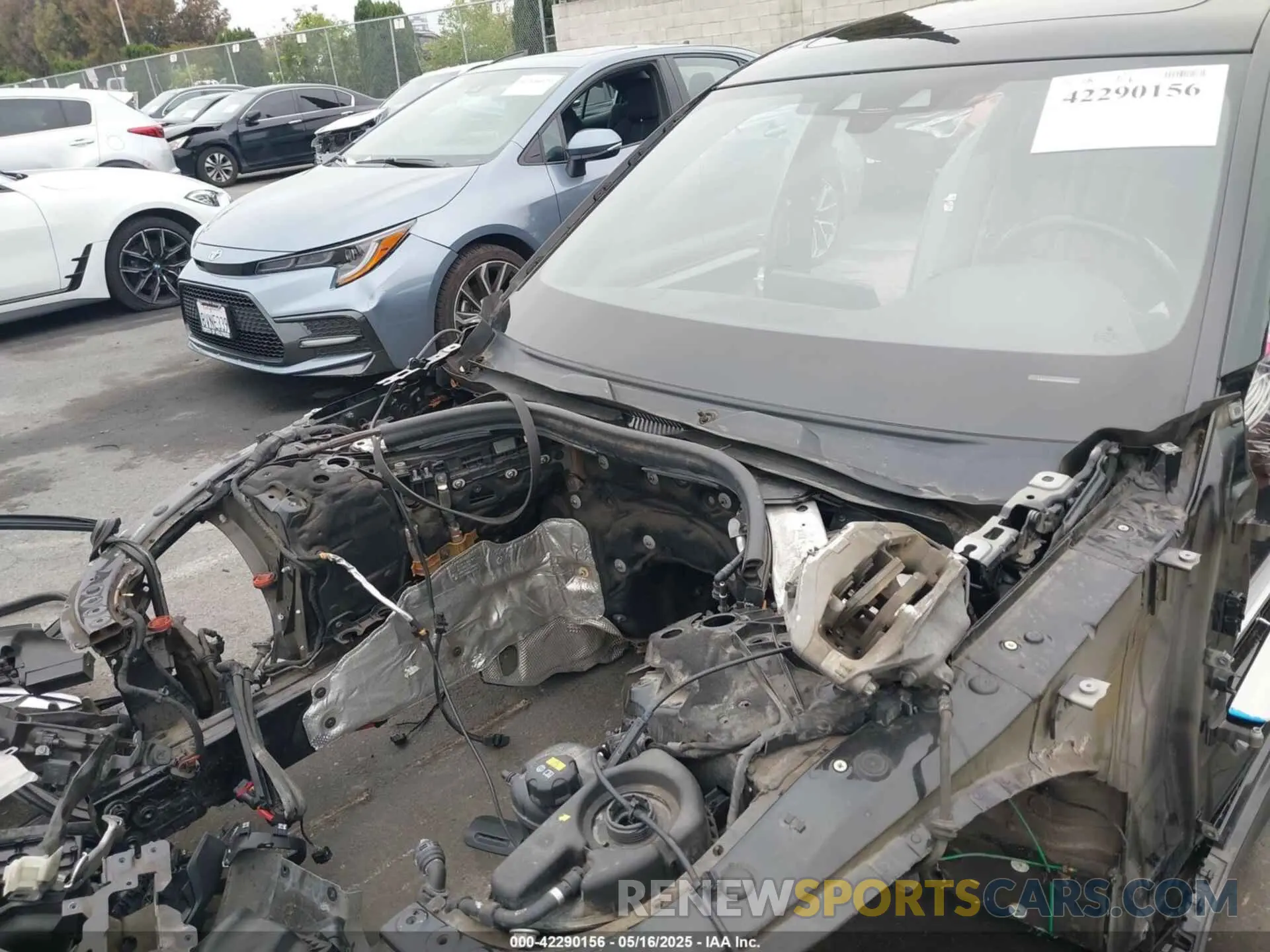 6 Photograph of a damaged car WBA7E2C50KB454417 BMW 740I 2019