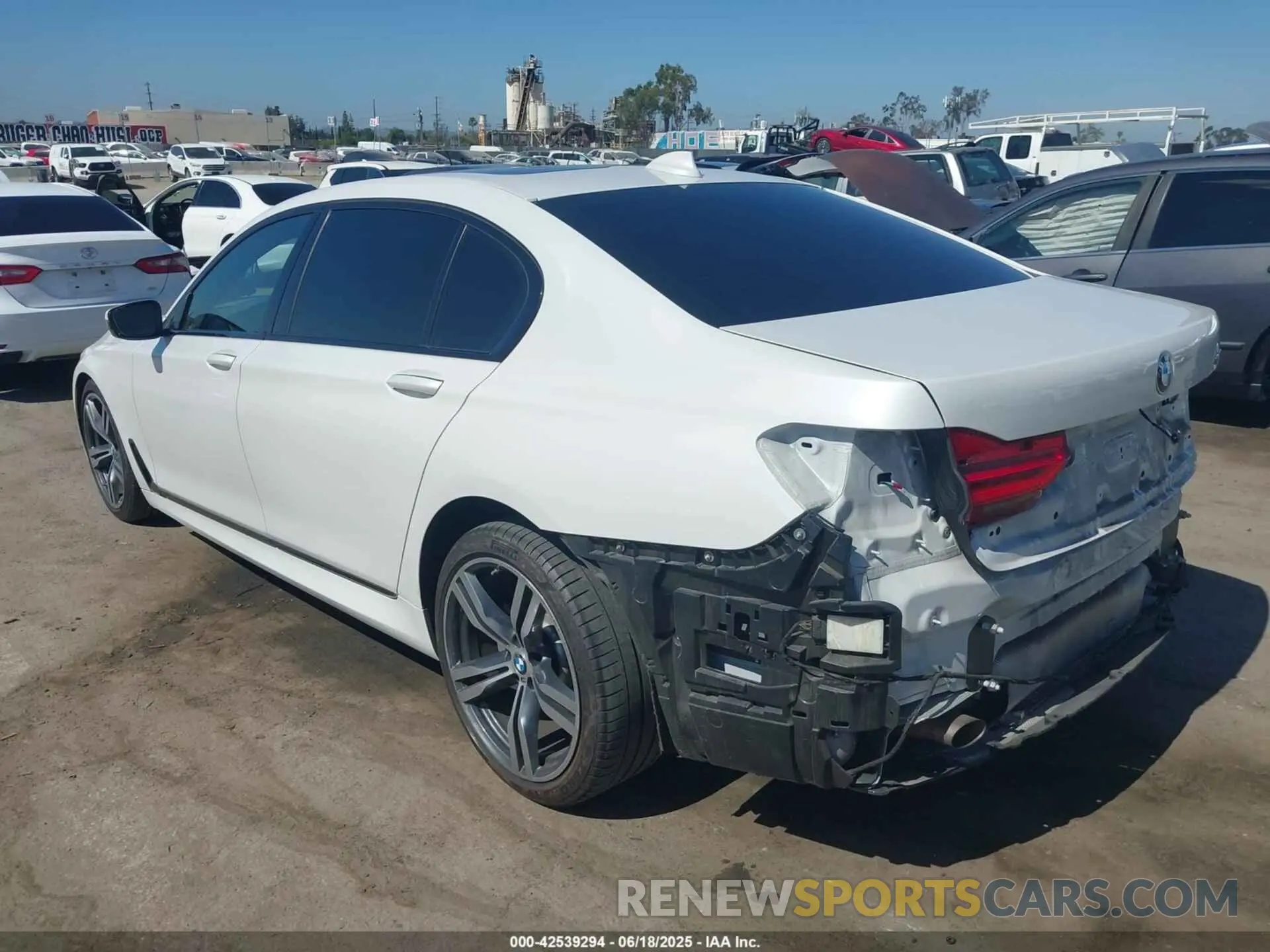 3 Photograph of a damaged car WBA7E2C53KB454816 BMW 740I 2019
