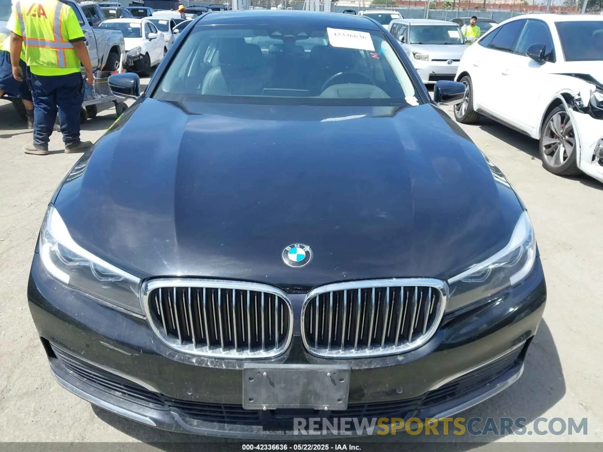 12 Photograph of a damaged car WBA7E2C56KB216989 BMW 740I 2019