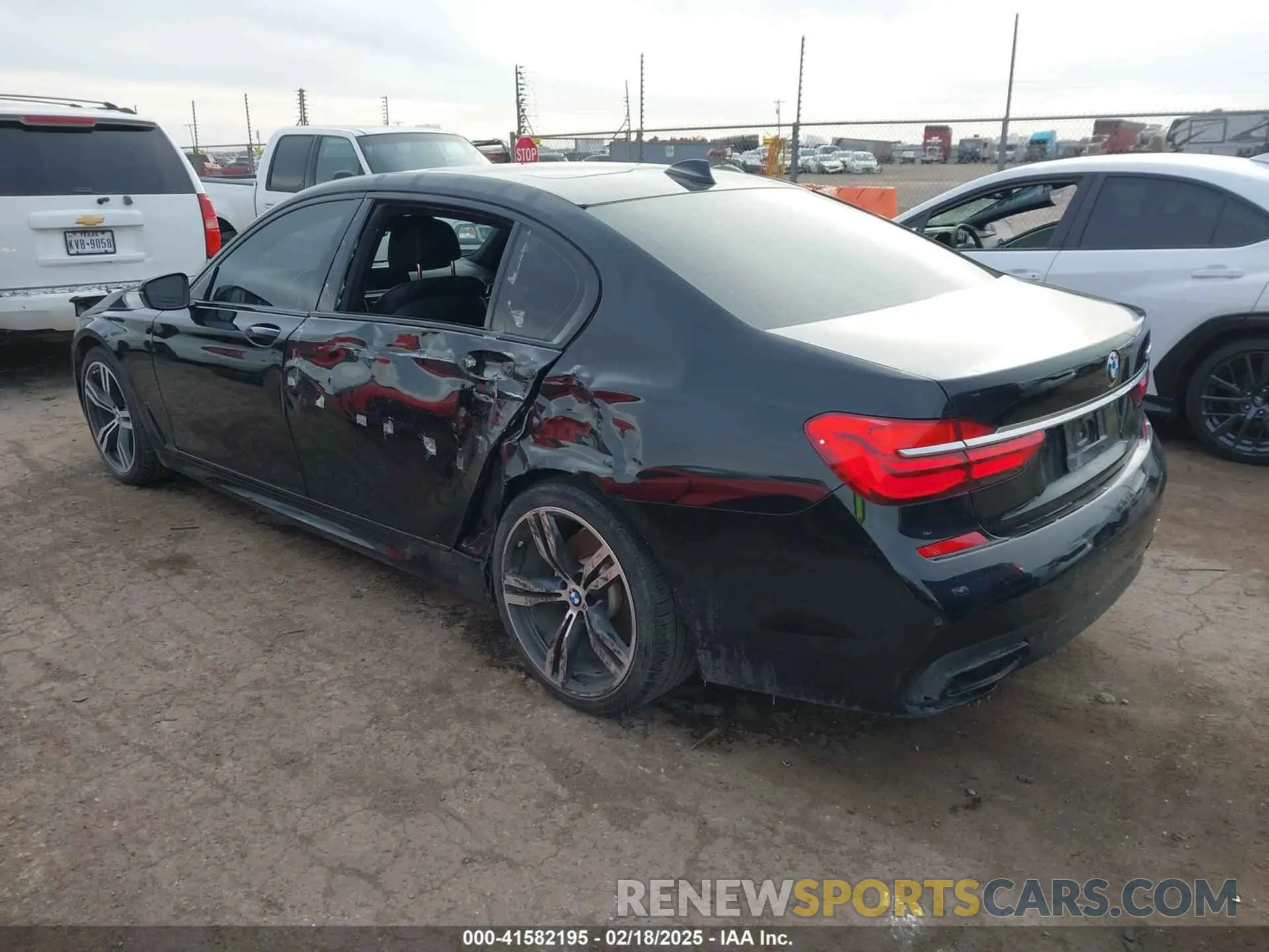 3 Photograph of a damaged car WBA7E2C57KB218542 BMW 740I 2019