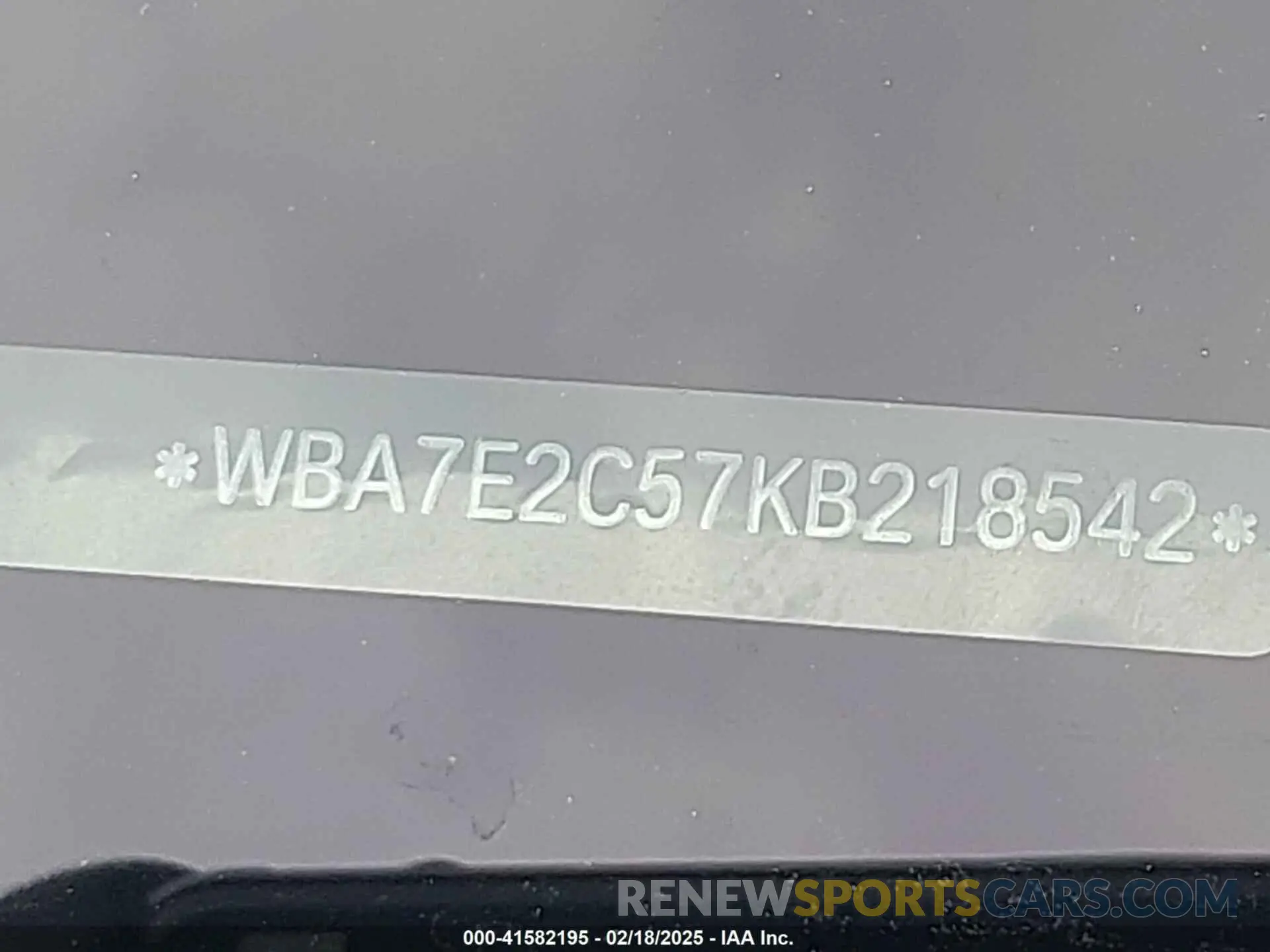 9 Photograph of a damaged car WBA7E2C57KB218542 BMW 740I 2019