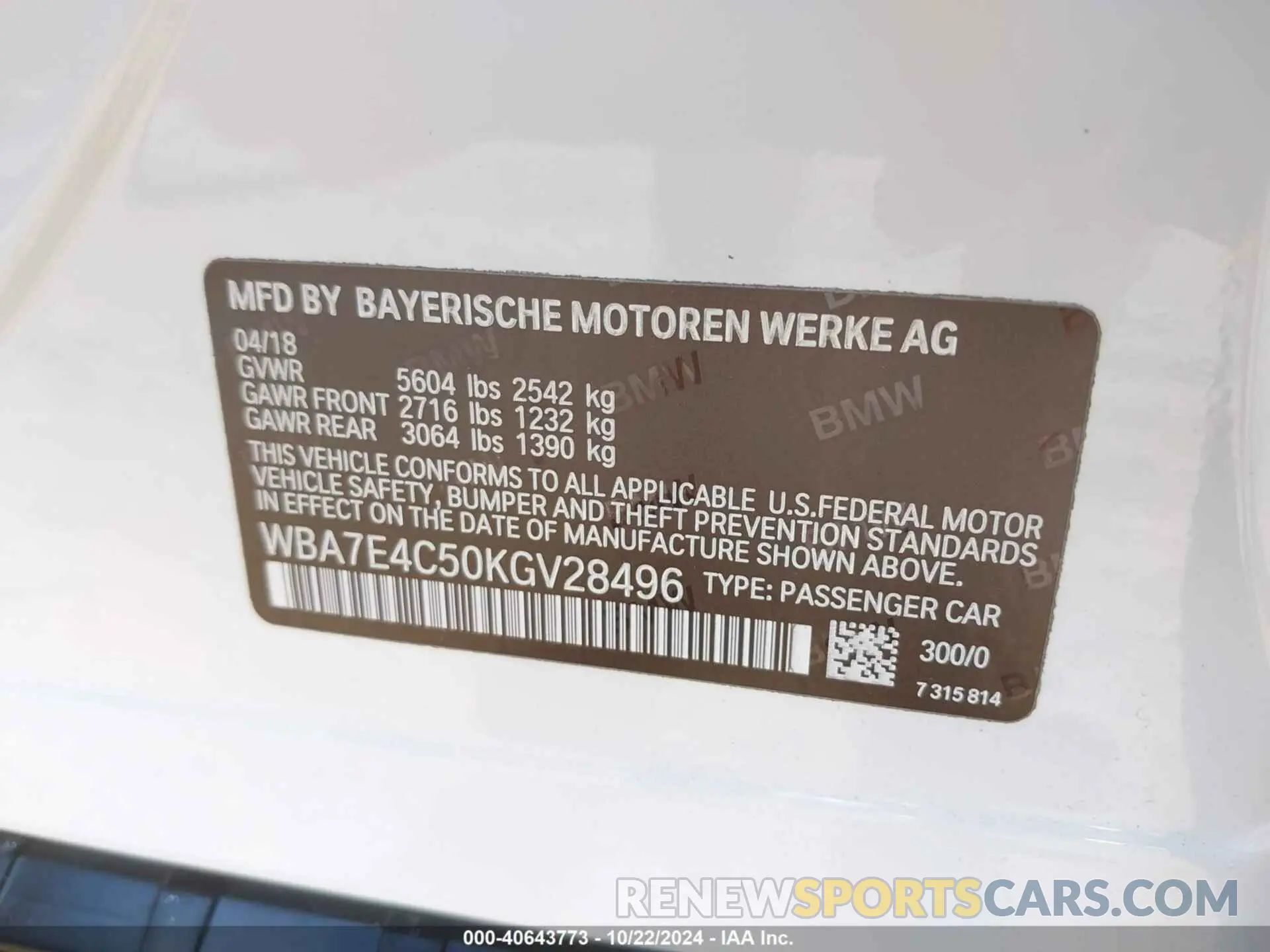 9 Photograph of a damaged car WBA7E4C50KGV28496 BMW 740I 2019