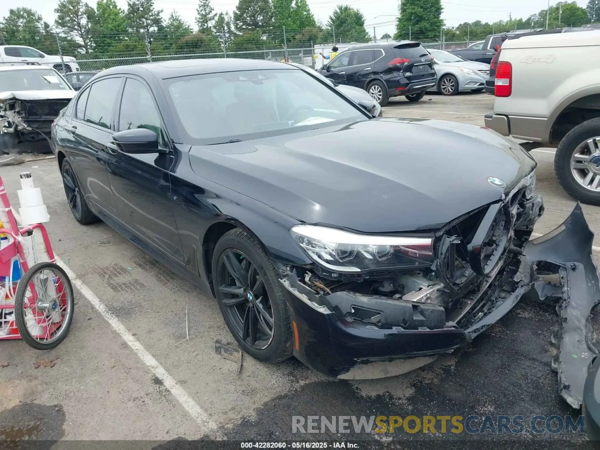 1 Photograph of a damaged car WBA7E4C54KGV28663 BMW 740I 2019