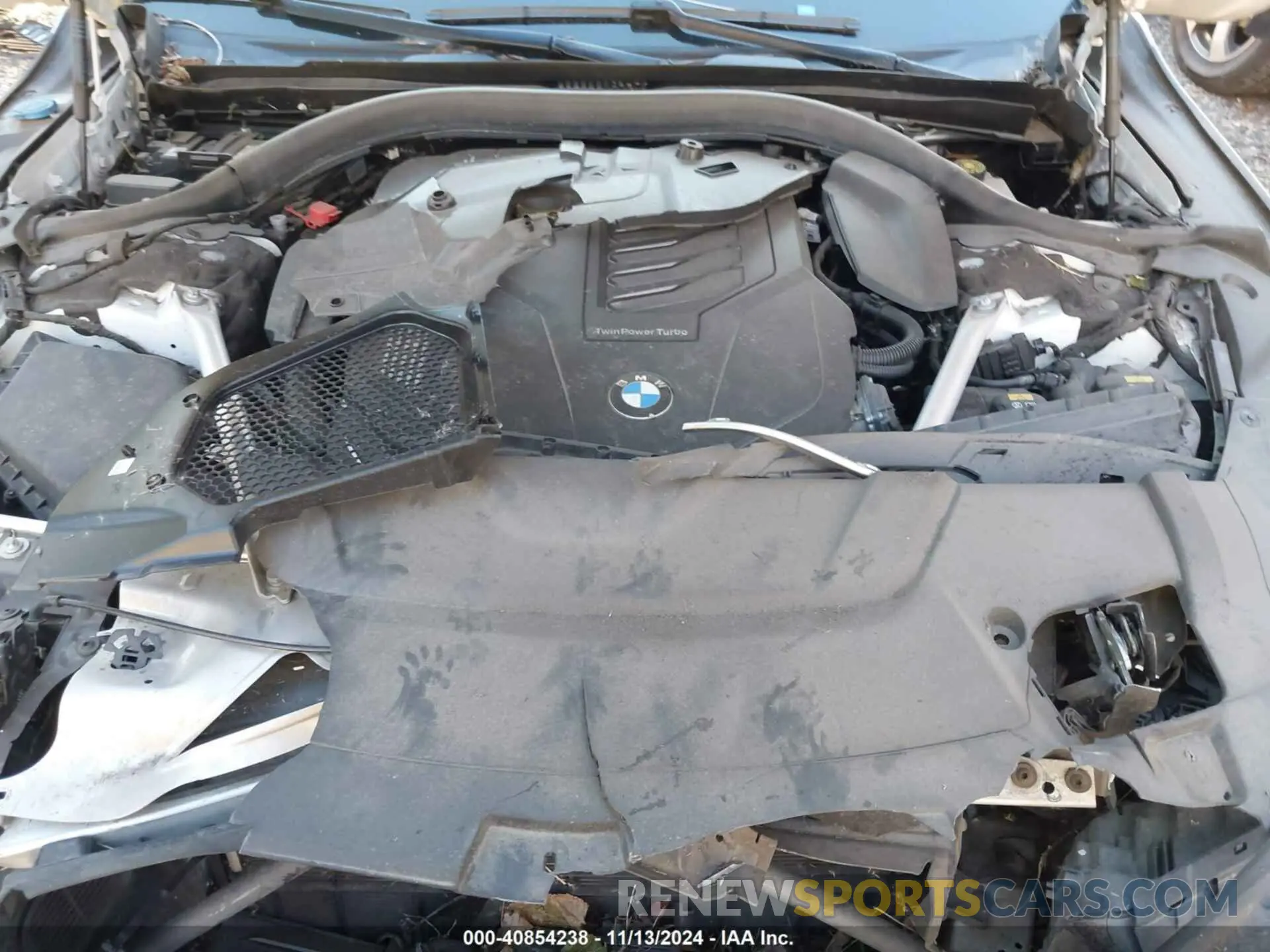 10 Photograph of a damaged car WBA7T2C01LGL17856 BMW 740I 2020