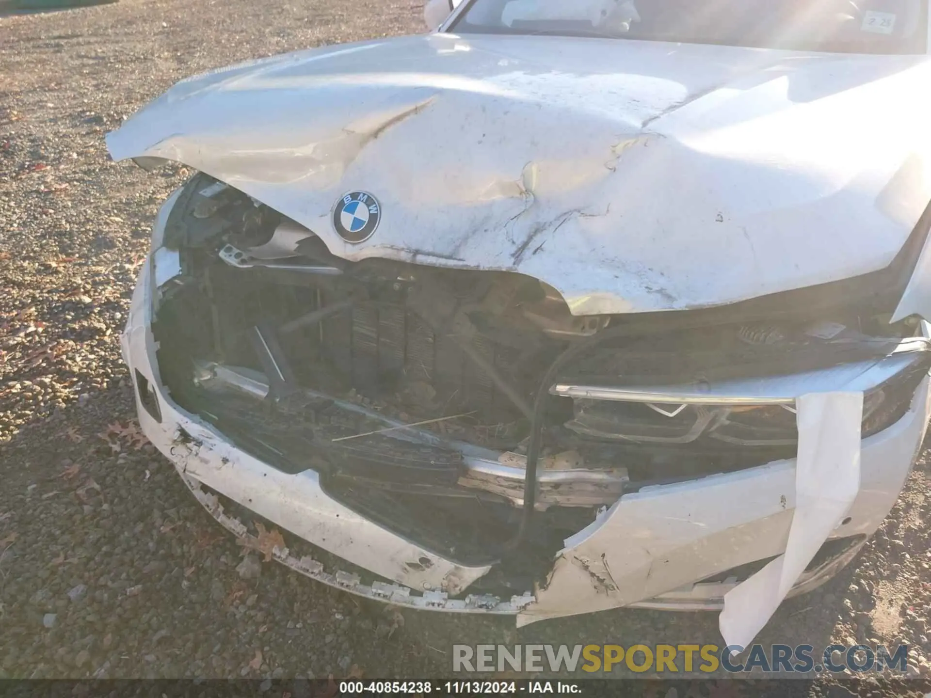 6 Photograph of a damaged car WBA7T2C01LGL17856 BMW 740I 2020