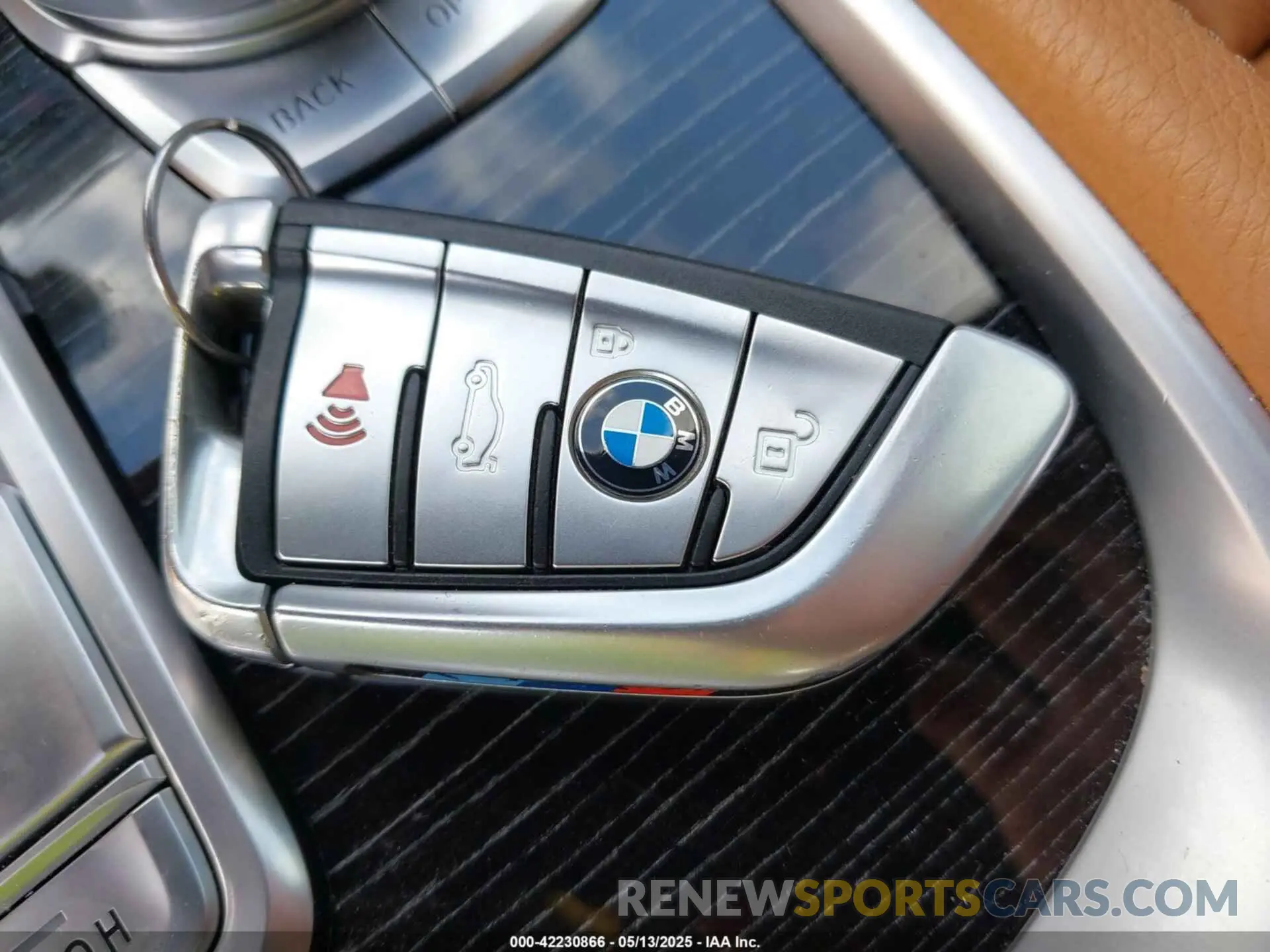 11 Photograph of a damaged car WBA7T2C0XLGF96842 BMW 740I 2020