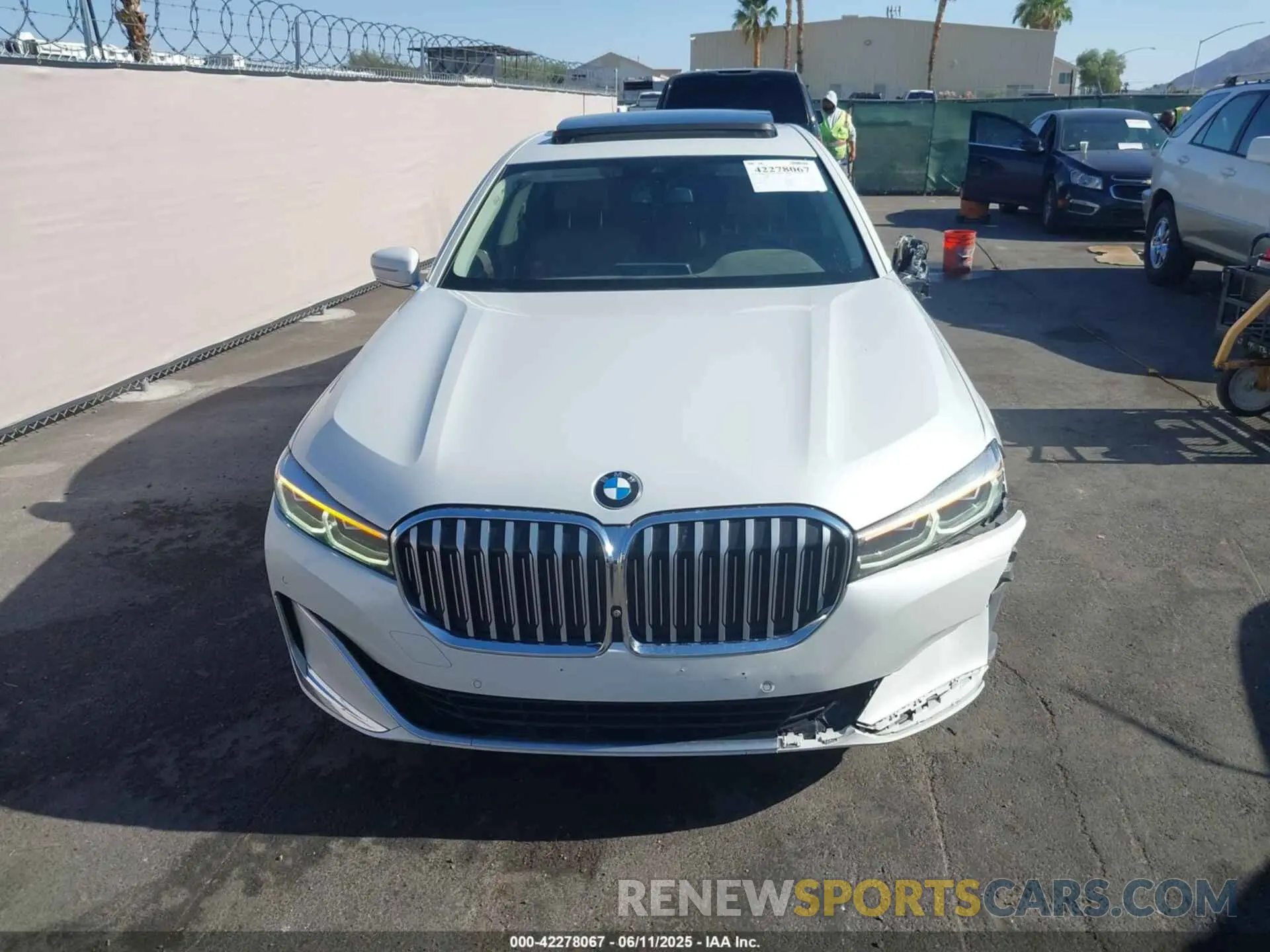 11 Photograph of a damaged car WBA7T2C0XLGL17774 BMW 740I 2020
