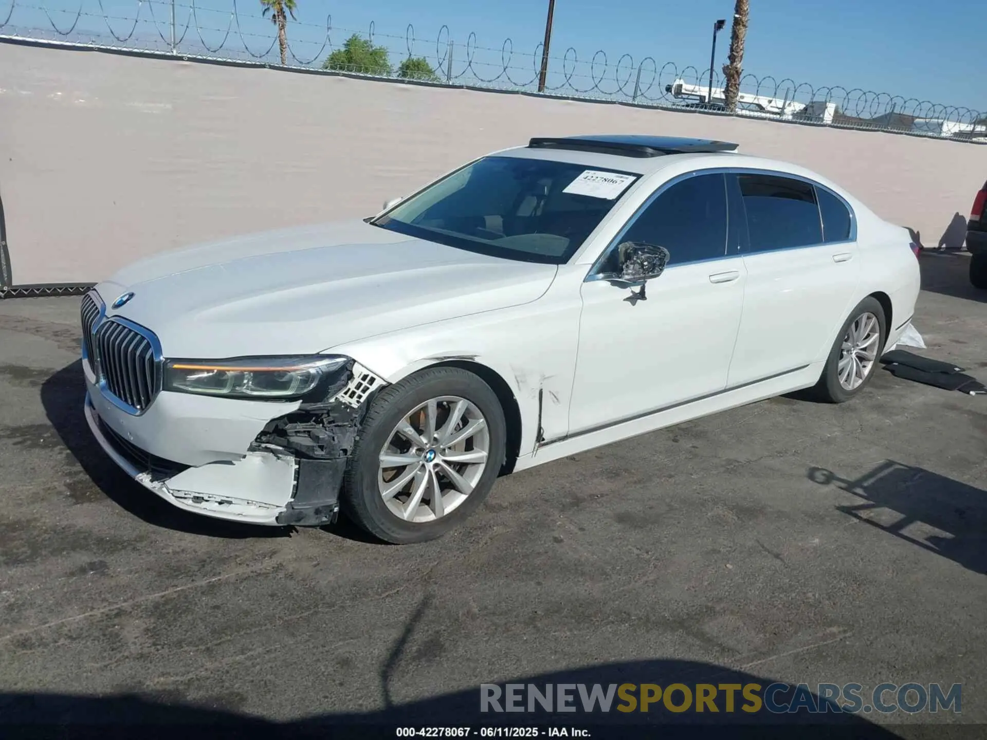 13 Photograph of a damaged car WBA7T2C0XLGL17774 BMW 740I 2020