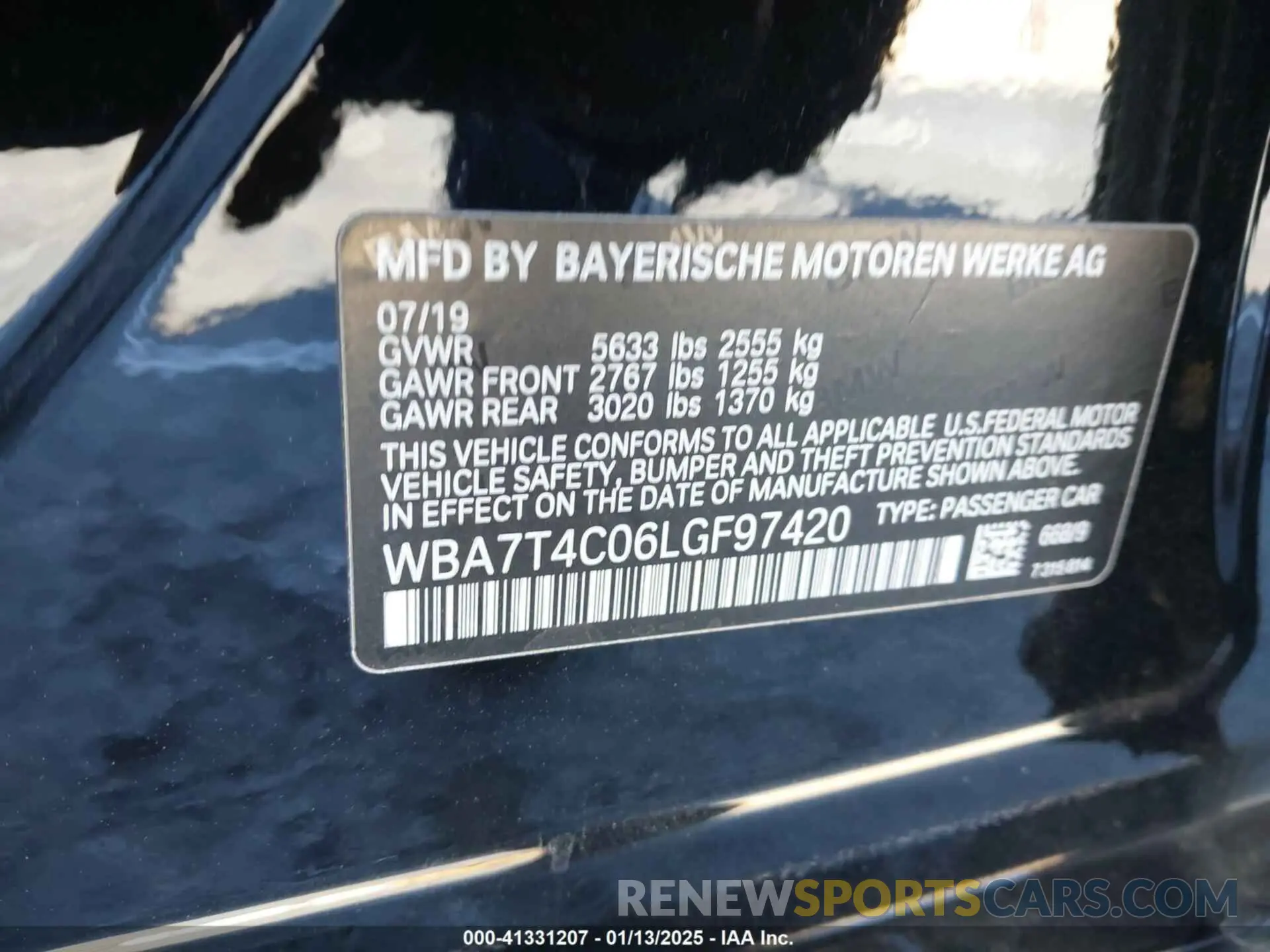 9 Photograph of a damaged car WBA7T4C06LGF97420 BMW 740I 2020