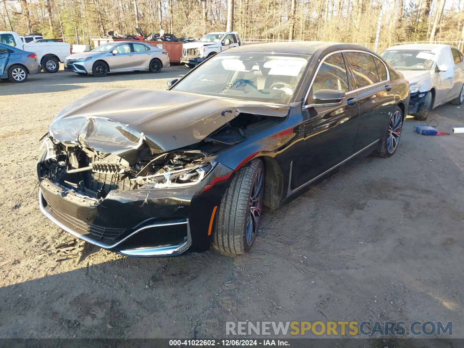 2 Photograph of a damaged car WBA7T2C03MCF93306 BMW 740I 2021