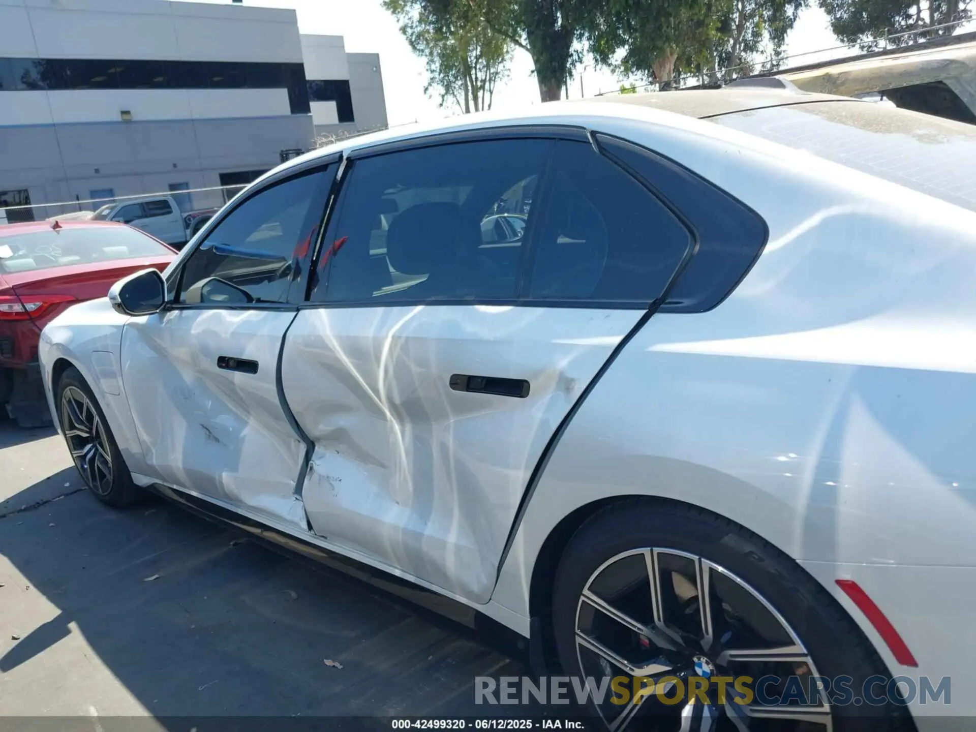 14 Photograph of a damaged car WBA43EH07RCP32323 BMW 750E 2024