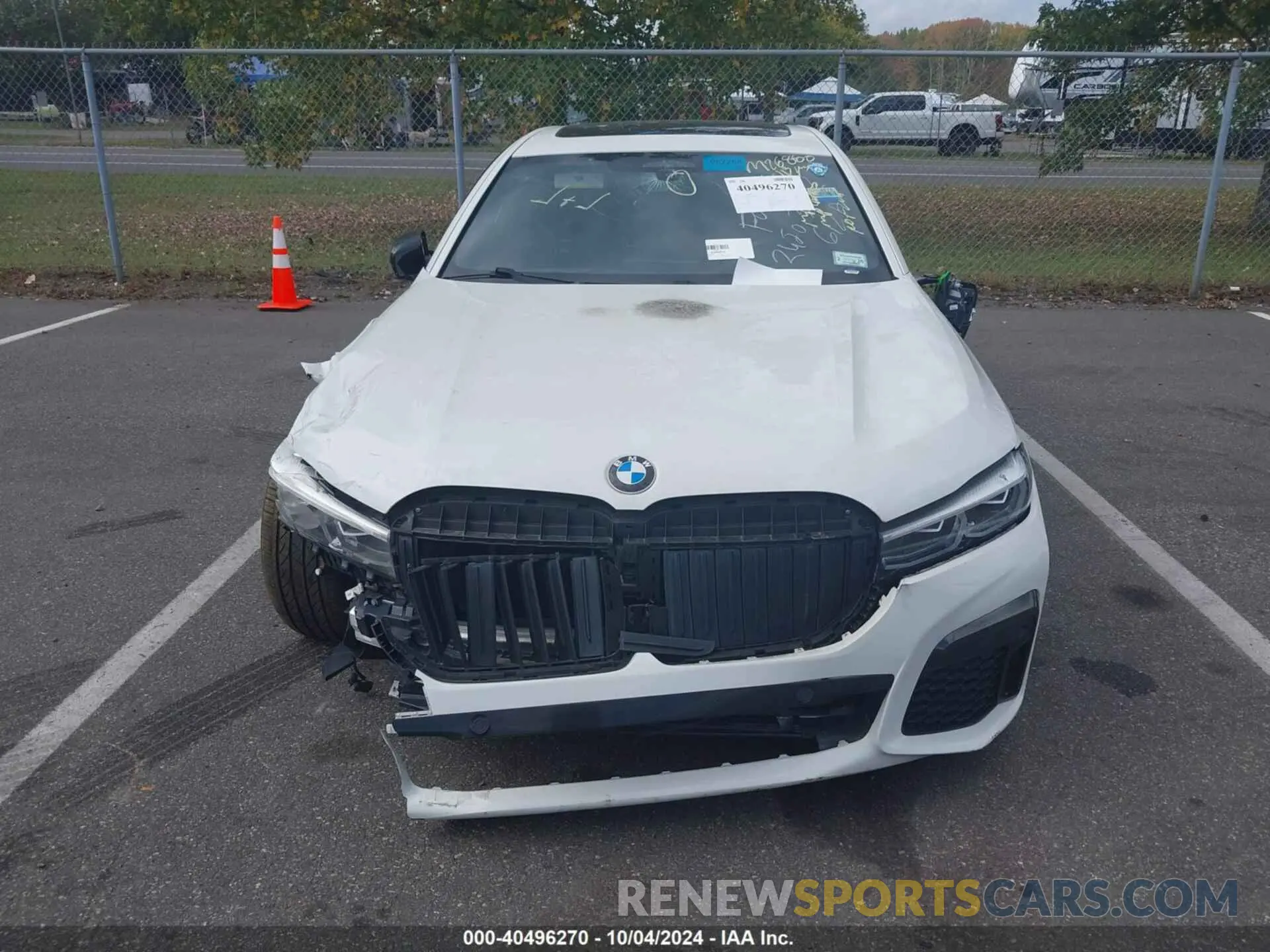 12 Photograph of a damaged car WBA7U2C0XLGM26880 BMW 750I 2020