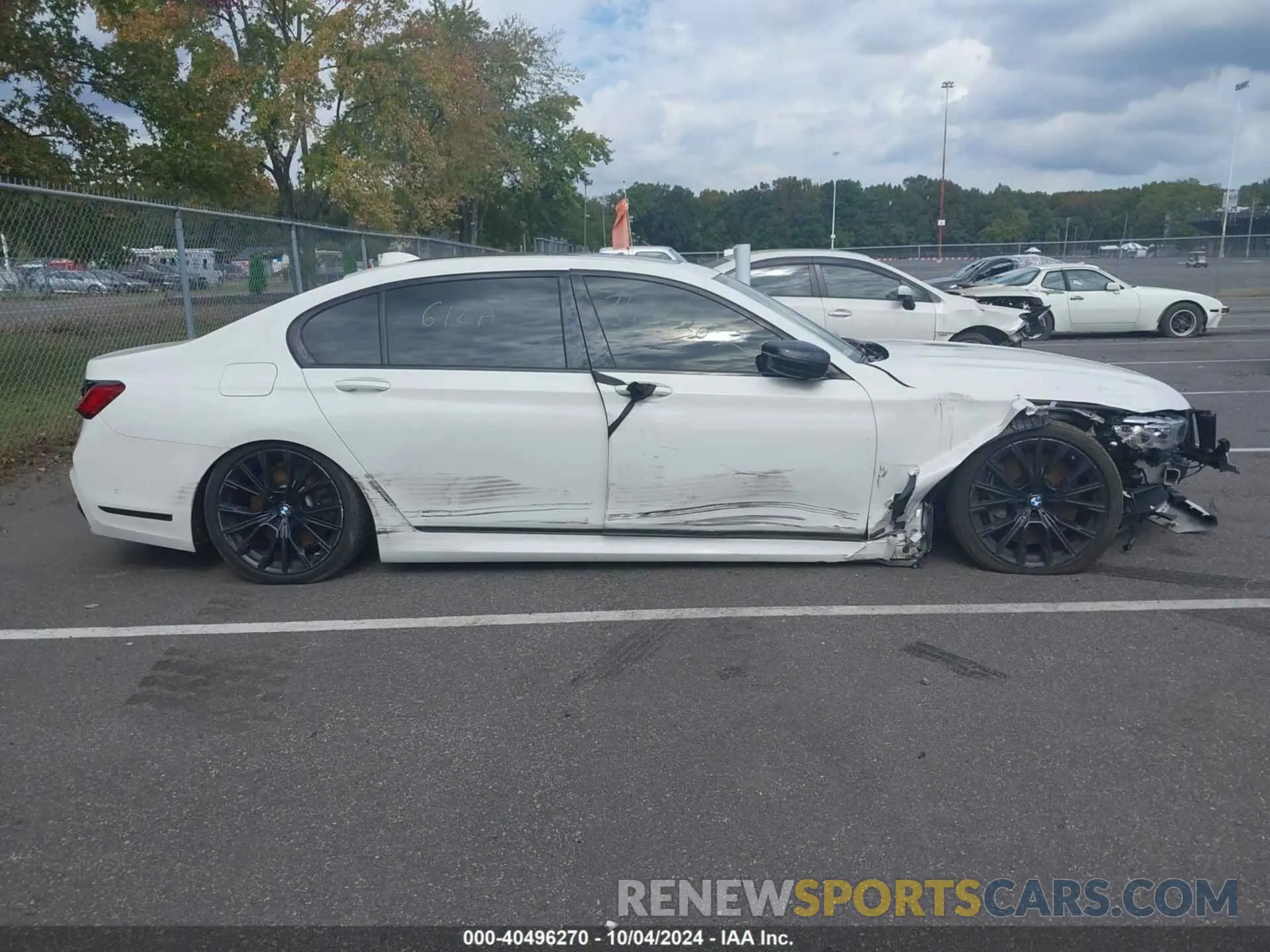 13 Photograph of a damaged car WBA7U2C0XLGM26880 BMW 750I 2020