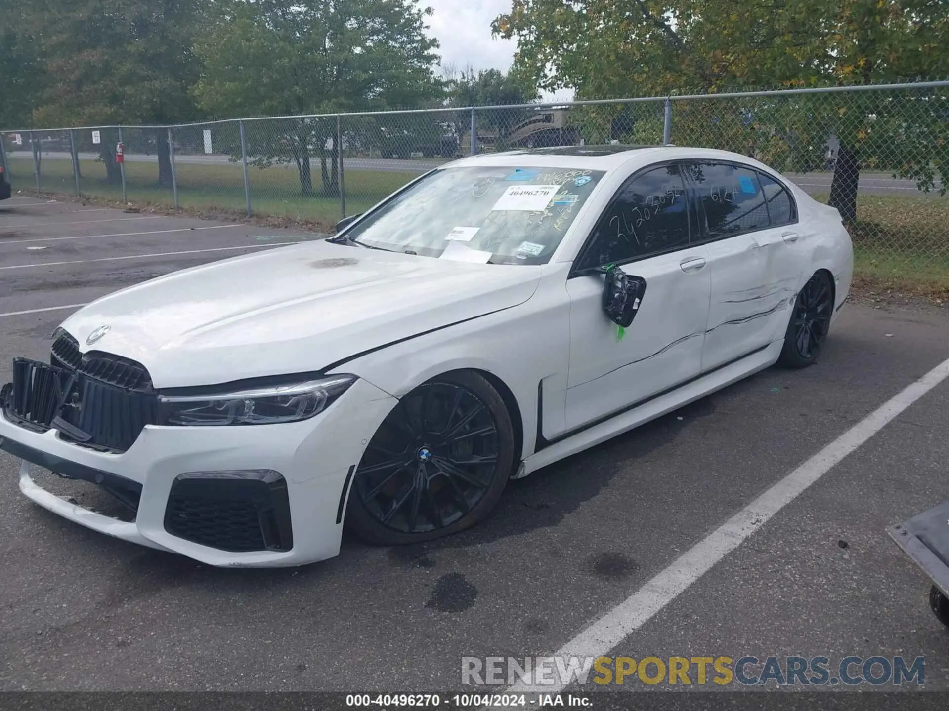 2 Photograph of a damaged car WBA7U2C0XLGM26880 BMW 750I 2020