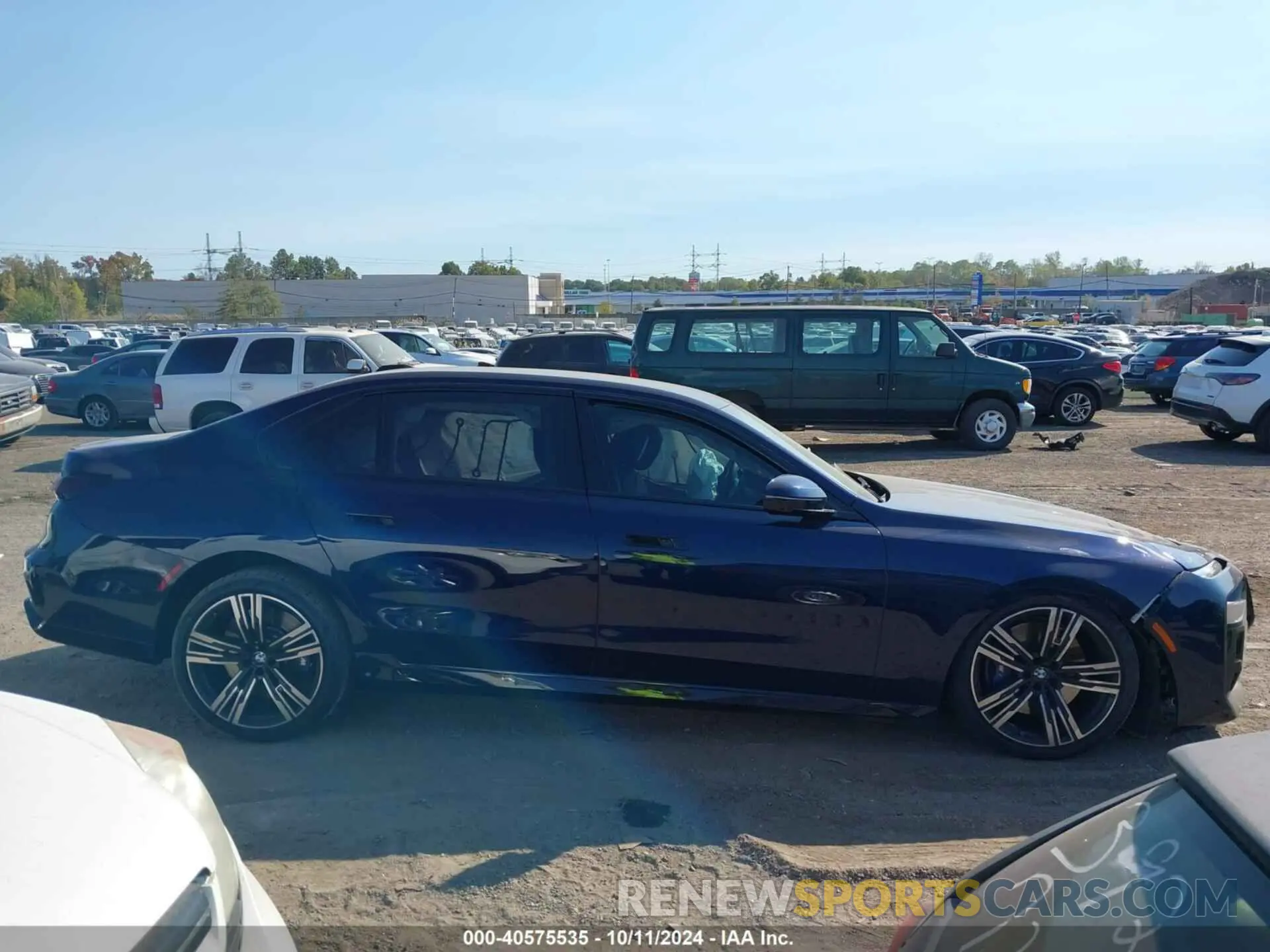 13 Photograph of a damaged car WBA33EJ07PCL41238 BMW 760 2023