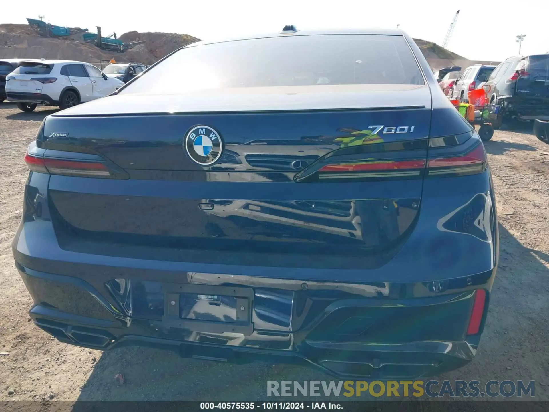 16 Photograph of a damaged car WBA33EJ07PCL41238 BMW 760 2023