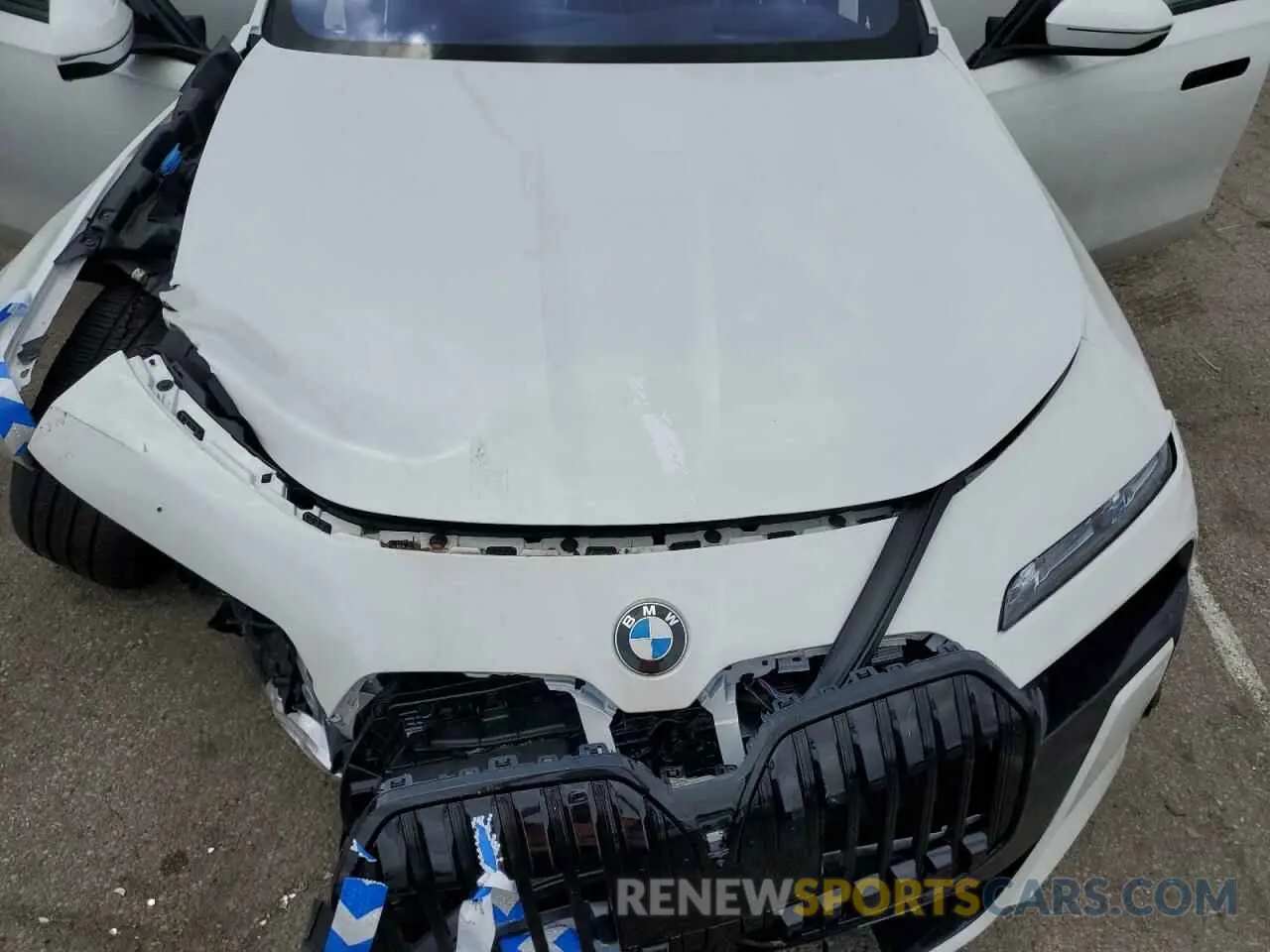 11 Photograph of a damaged car WBA33EJ00PCN15523 BMW 760 XI 2023