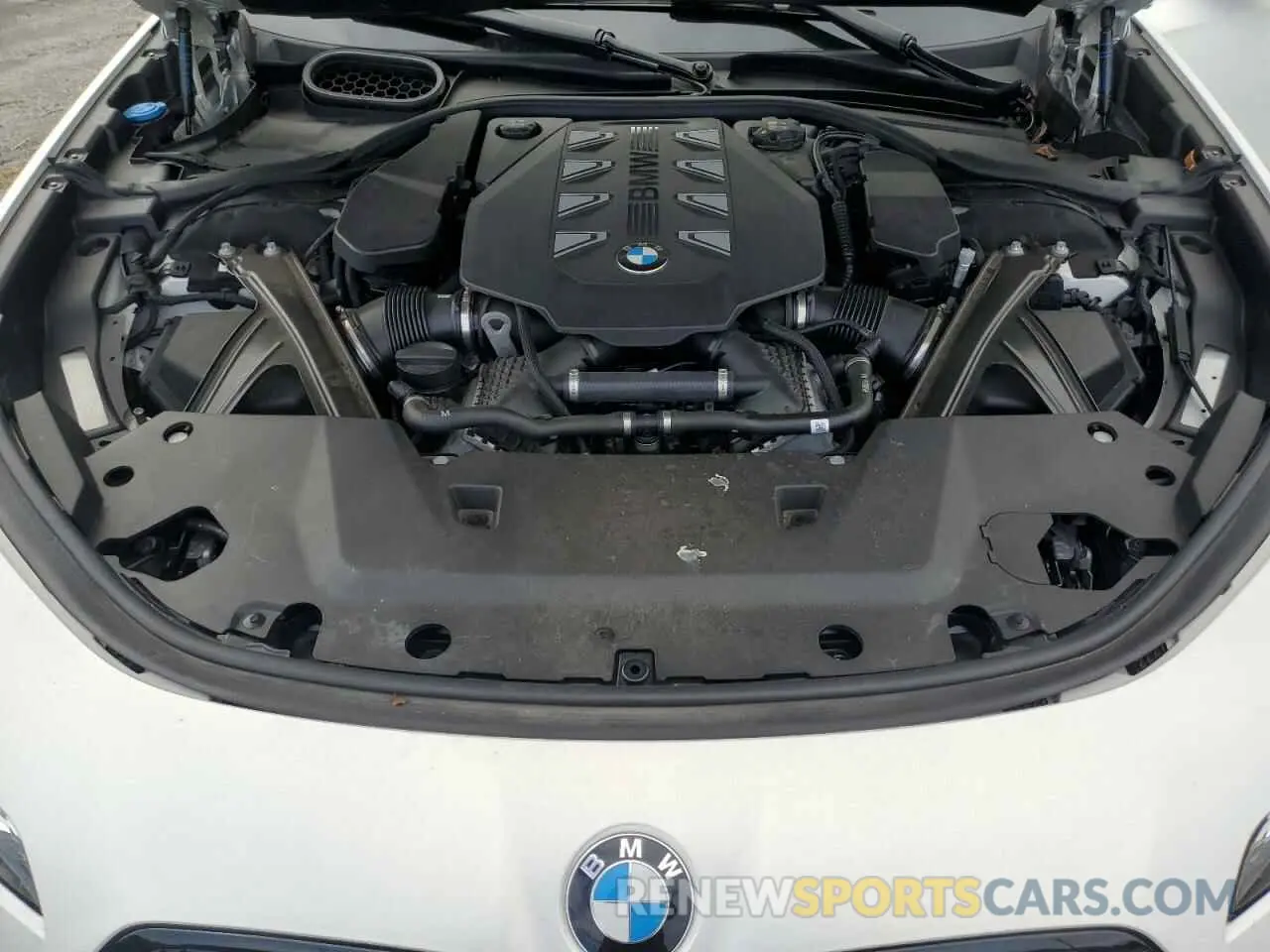 11 Photograph of a damaged car WBA33EJ05PCM02683 BMW 760 XI 2023