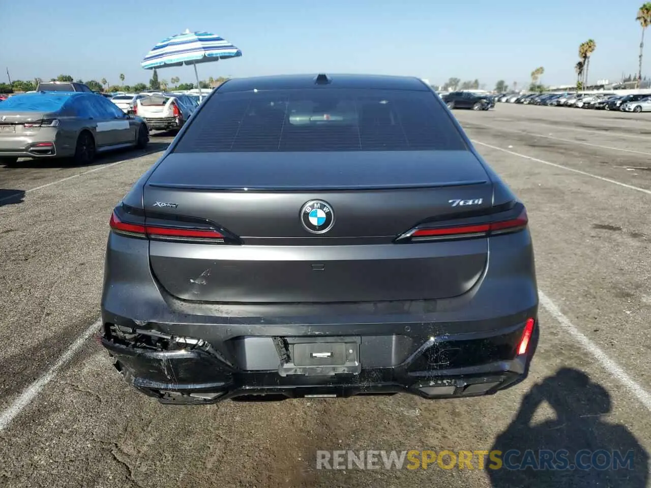 6 Photograph of a damaged car WBA33EJ0XPCL76968 BMW 760 XI 2023